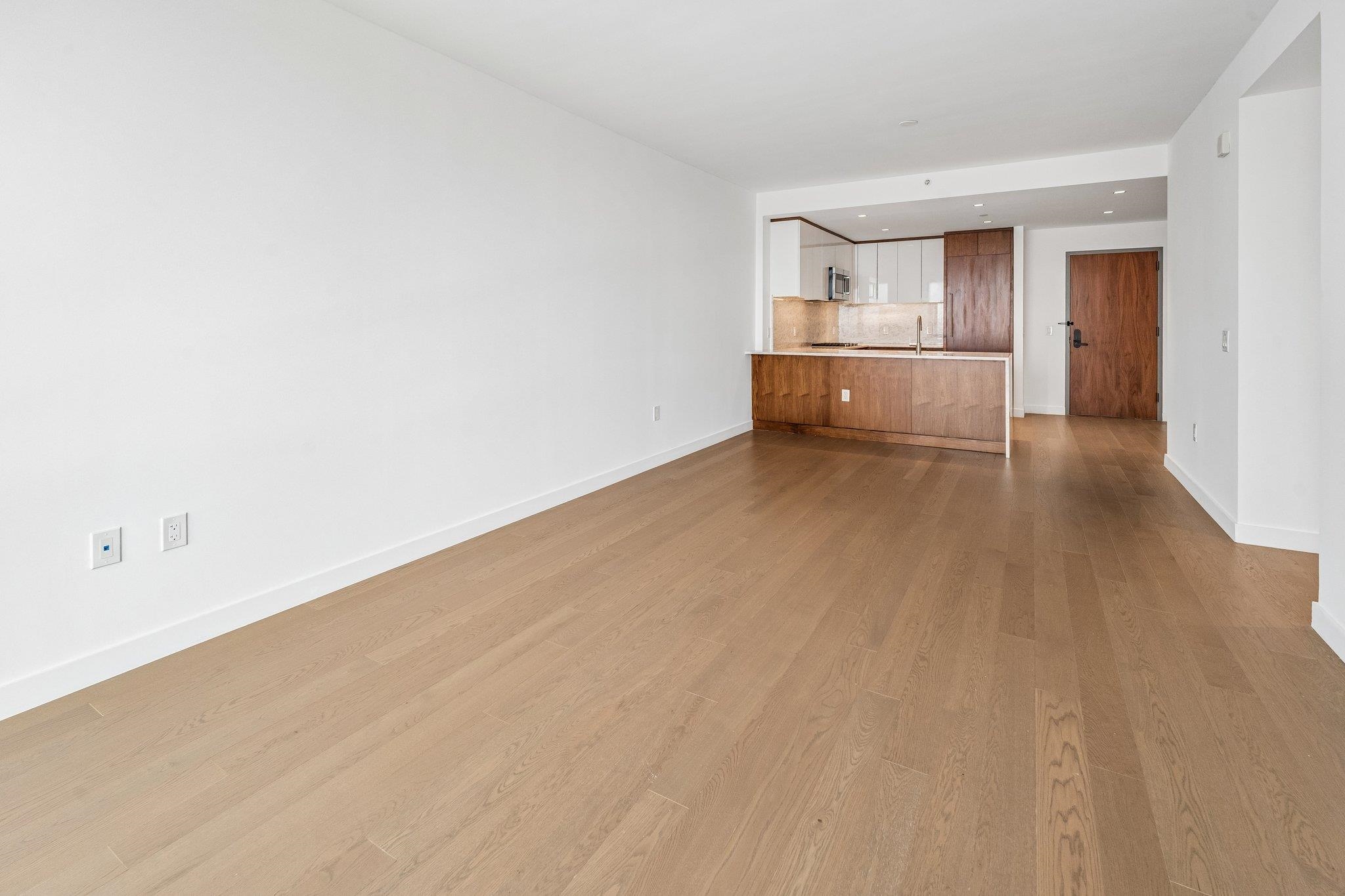 75 PARK LANE SOUTH #3202