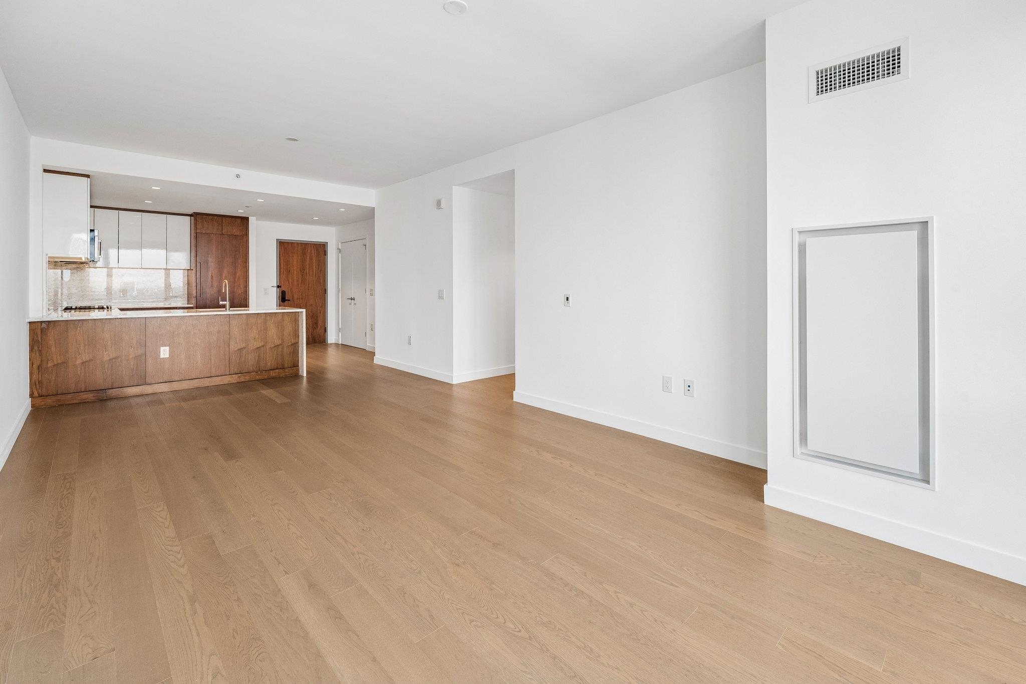 75 PARK LANE SOUTH #3202