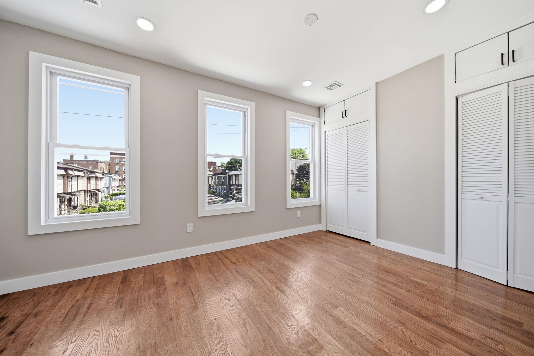 103 BOYD AVE