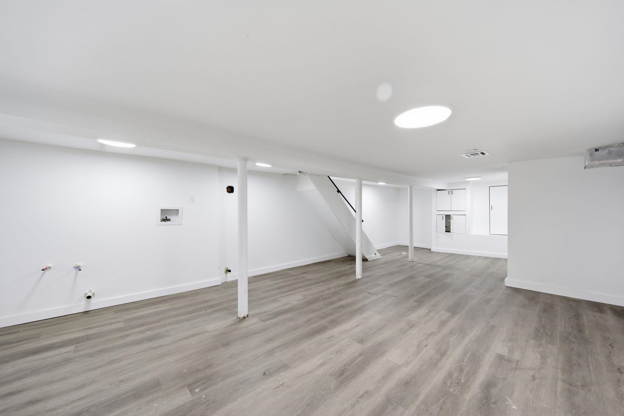 103 BOYD AVE