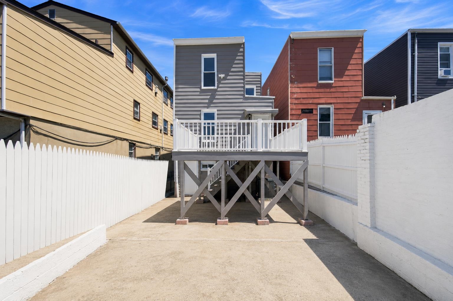 103 BOYD AVE