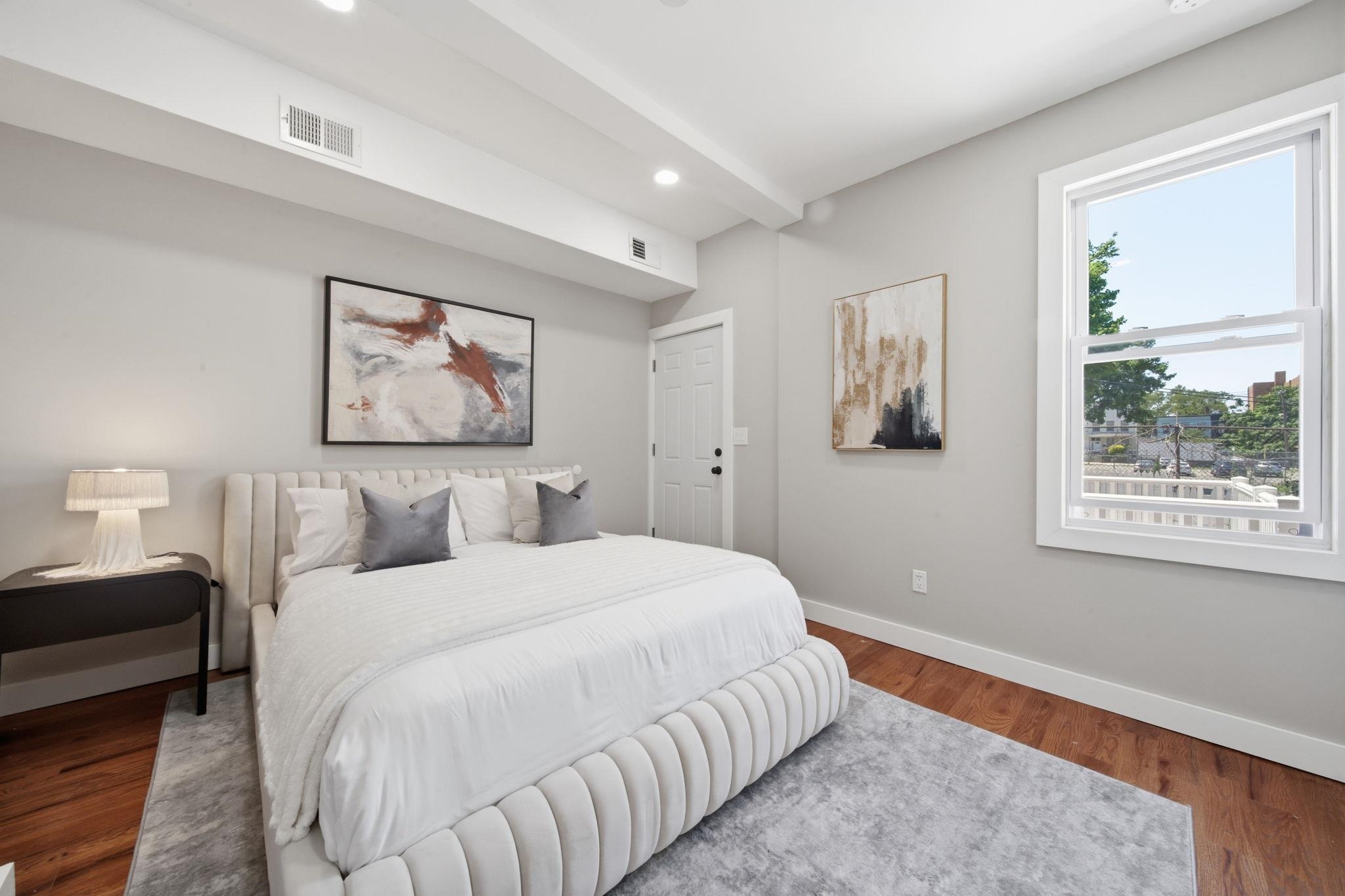 103 BOYD AVE