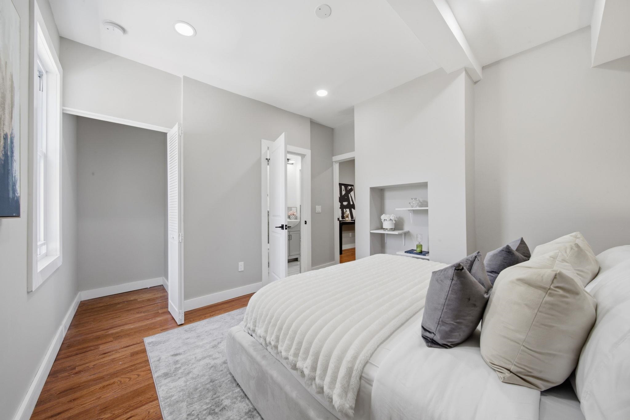 103 BOYD AVE