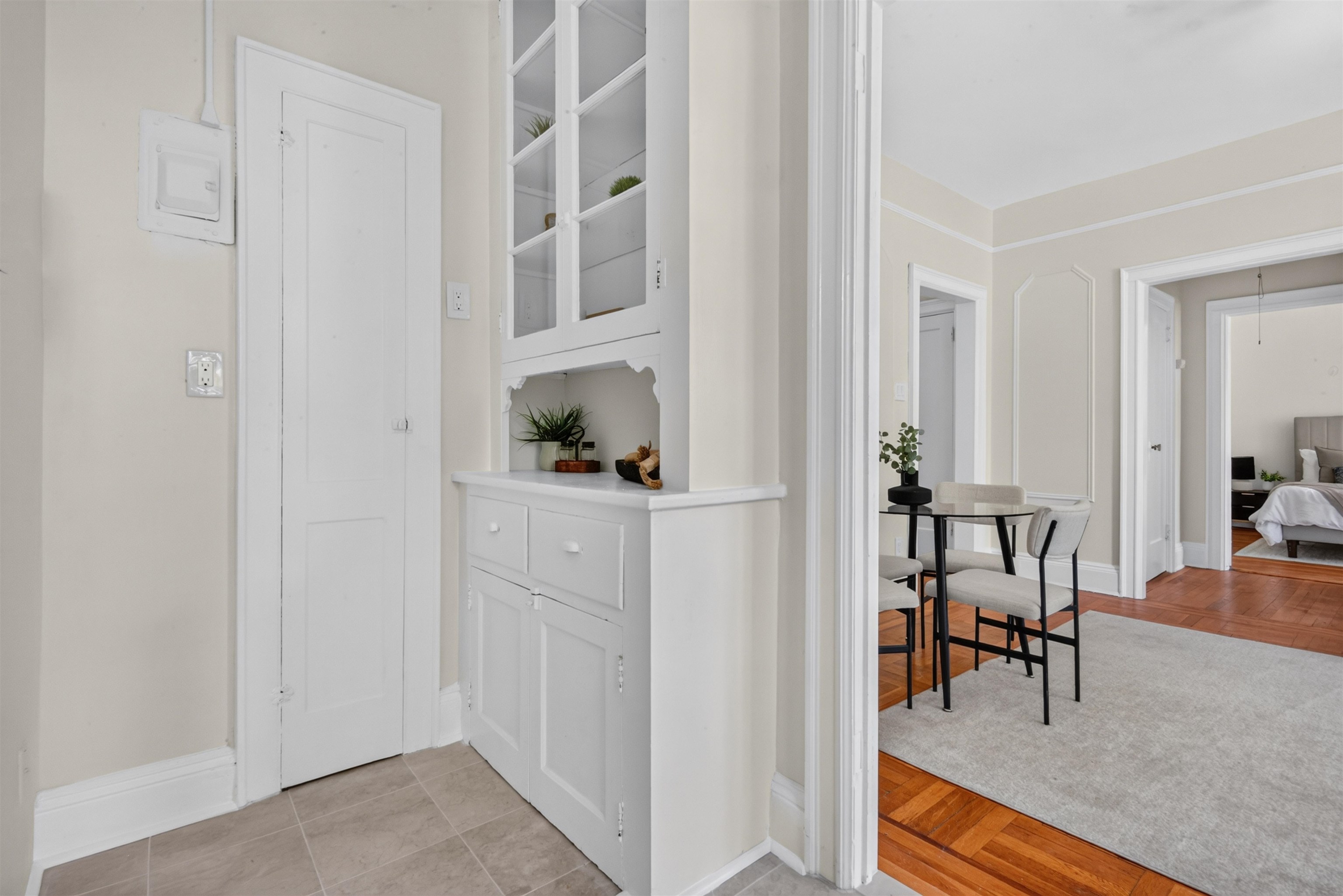 122 WEST 39TH ST #D2