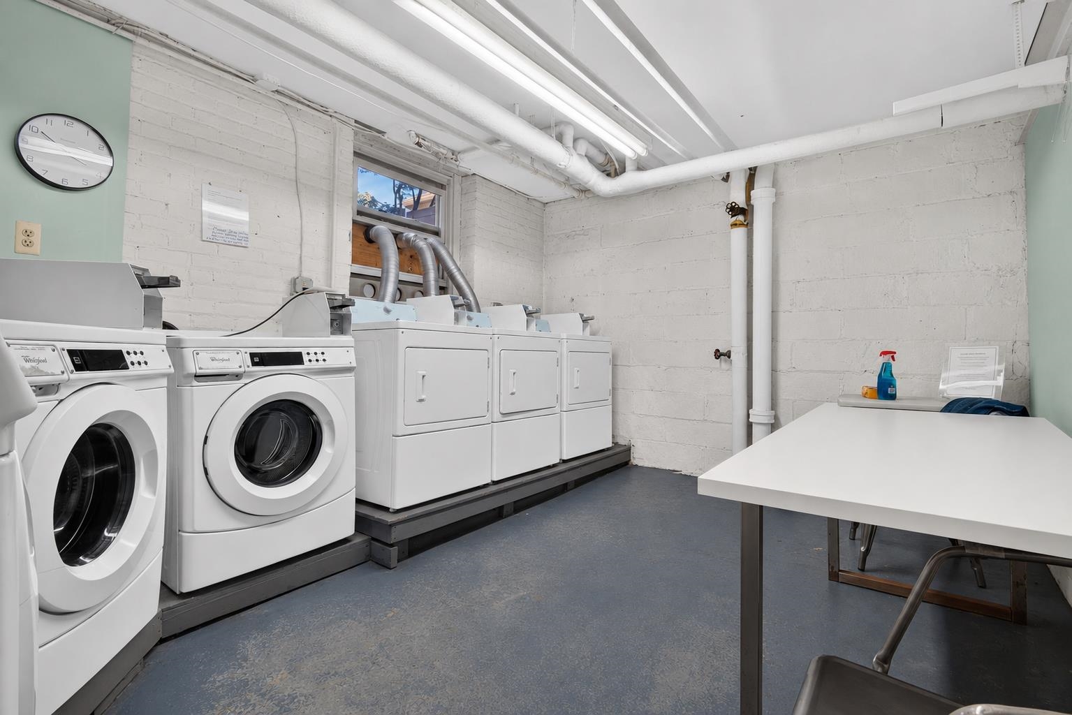 122 WEST 39TH ST #D2