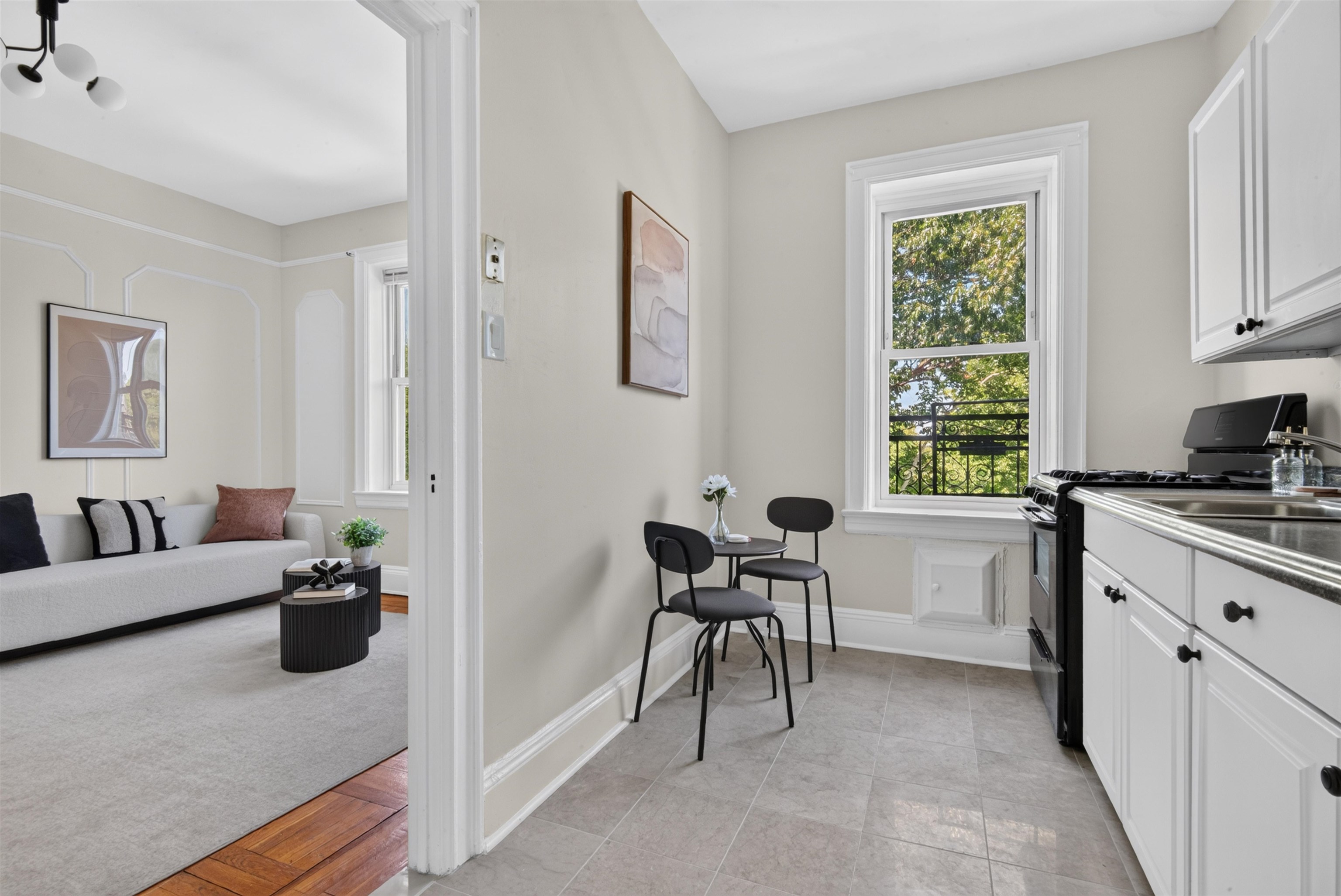 122 WEST 39TH ST #D2