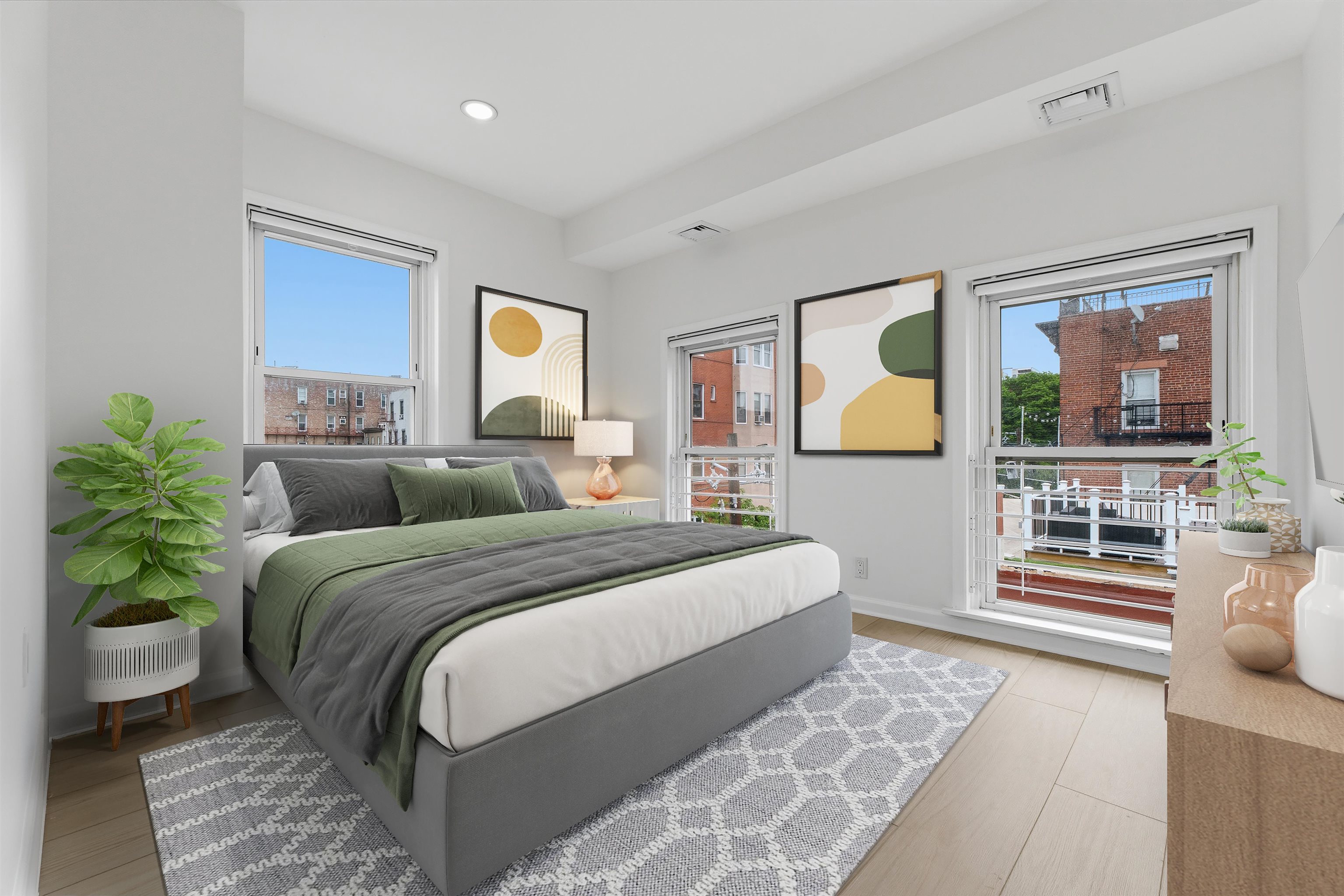 61 5TH ST #3