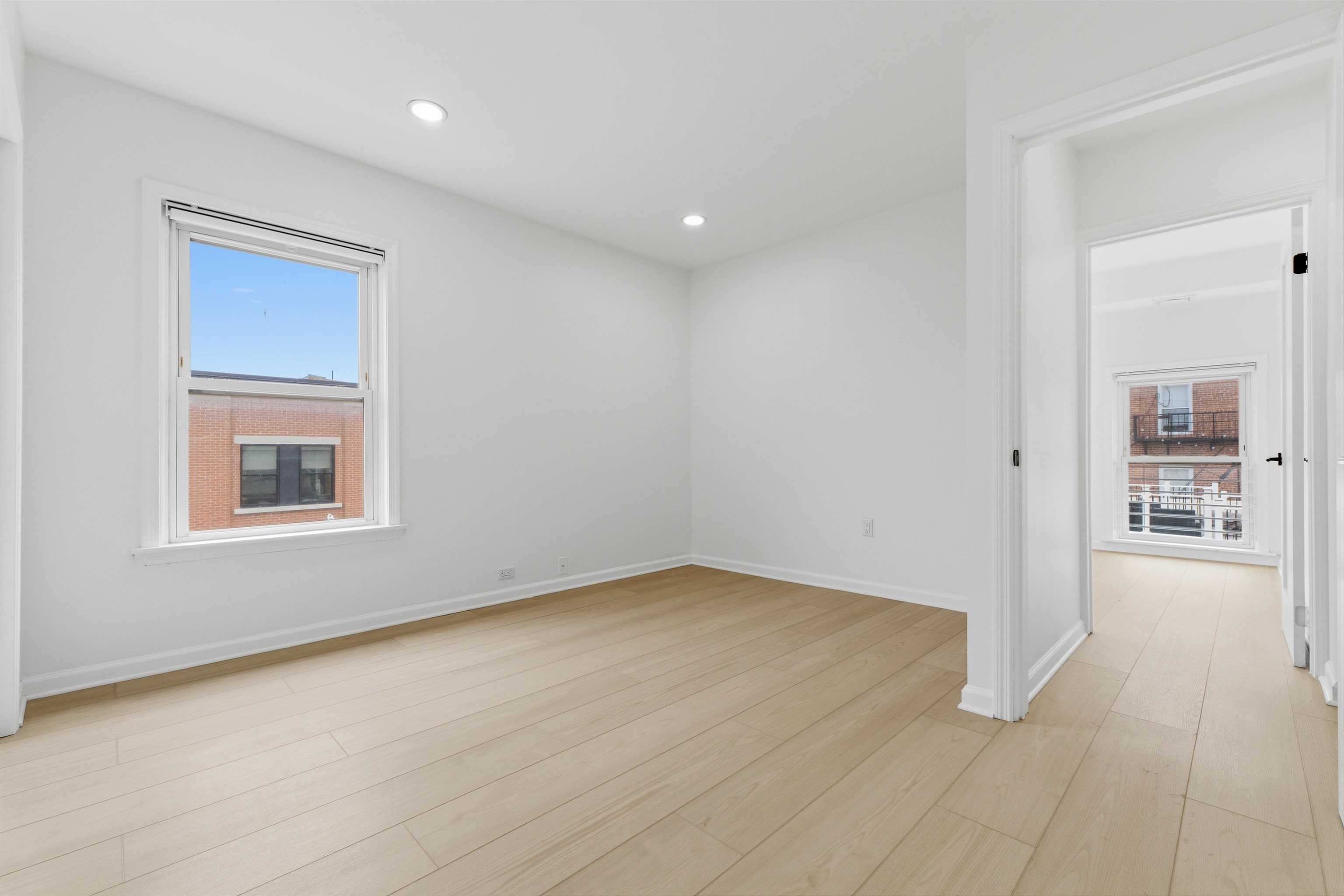 61 5TH ST #3