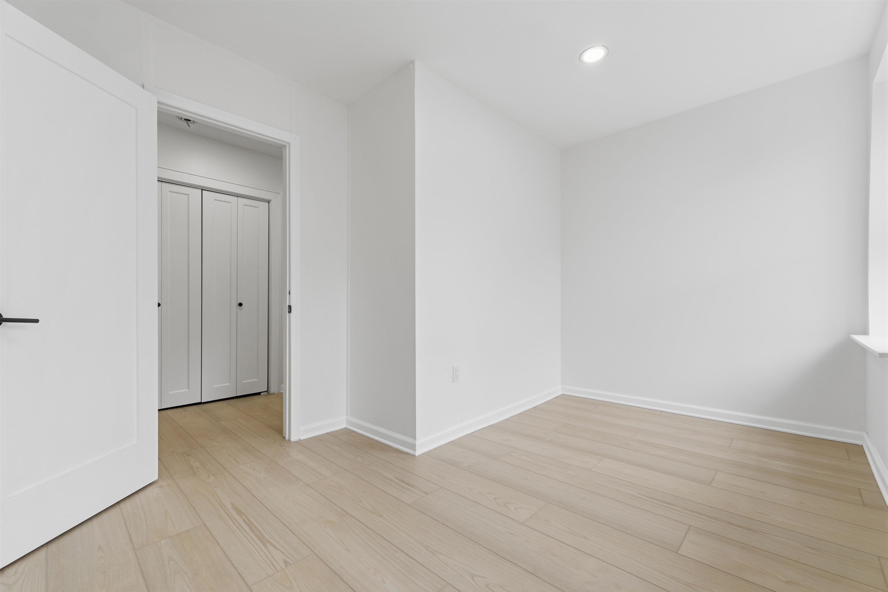 61 5TH ST #3