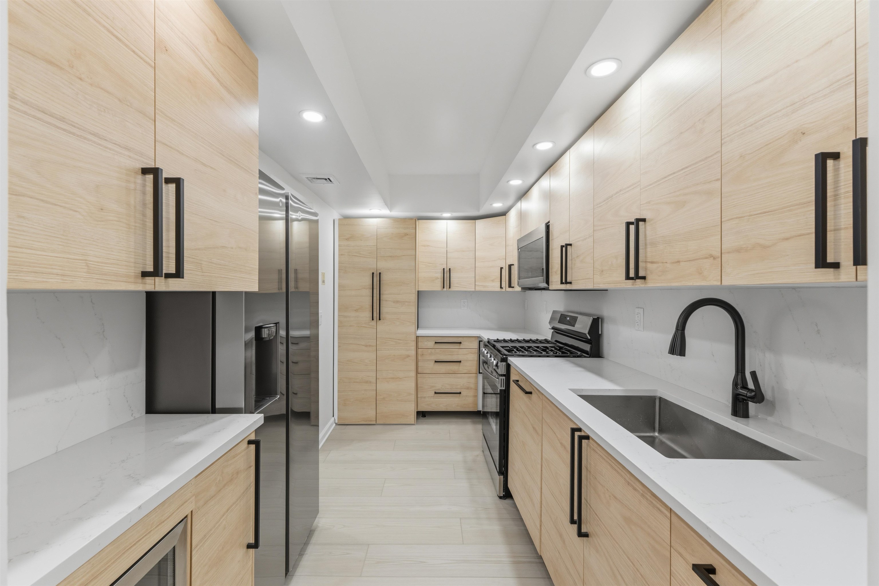 61 5TH ST #3
