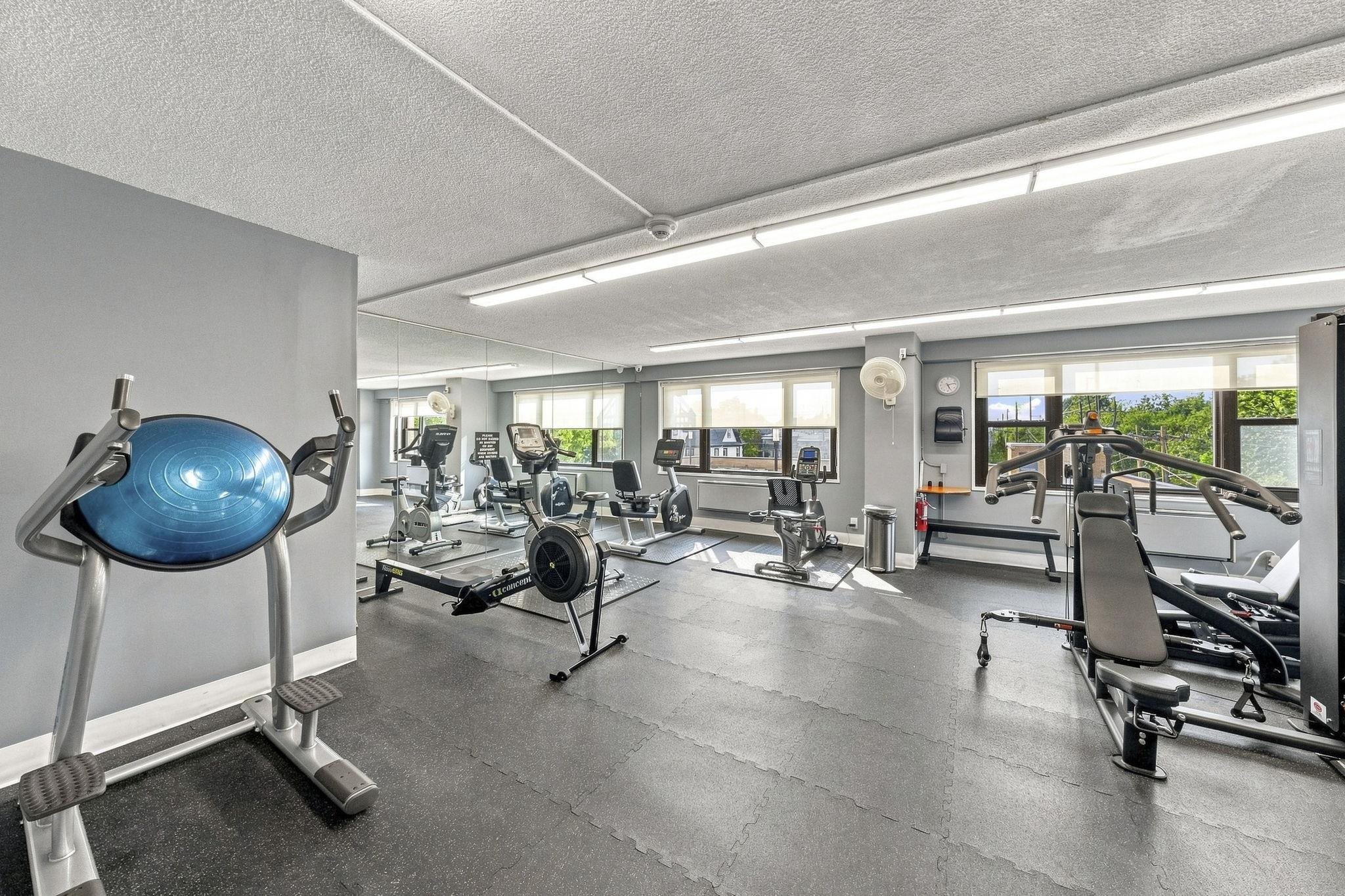 7855 BLVD EAST #20F