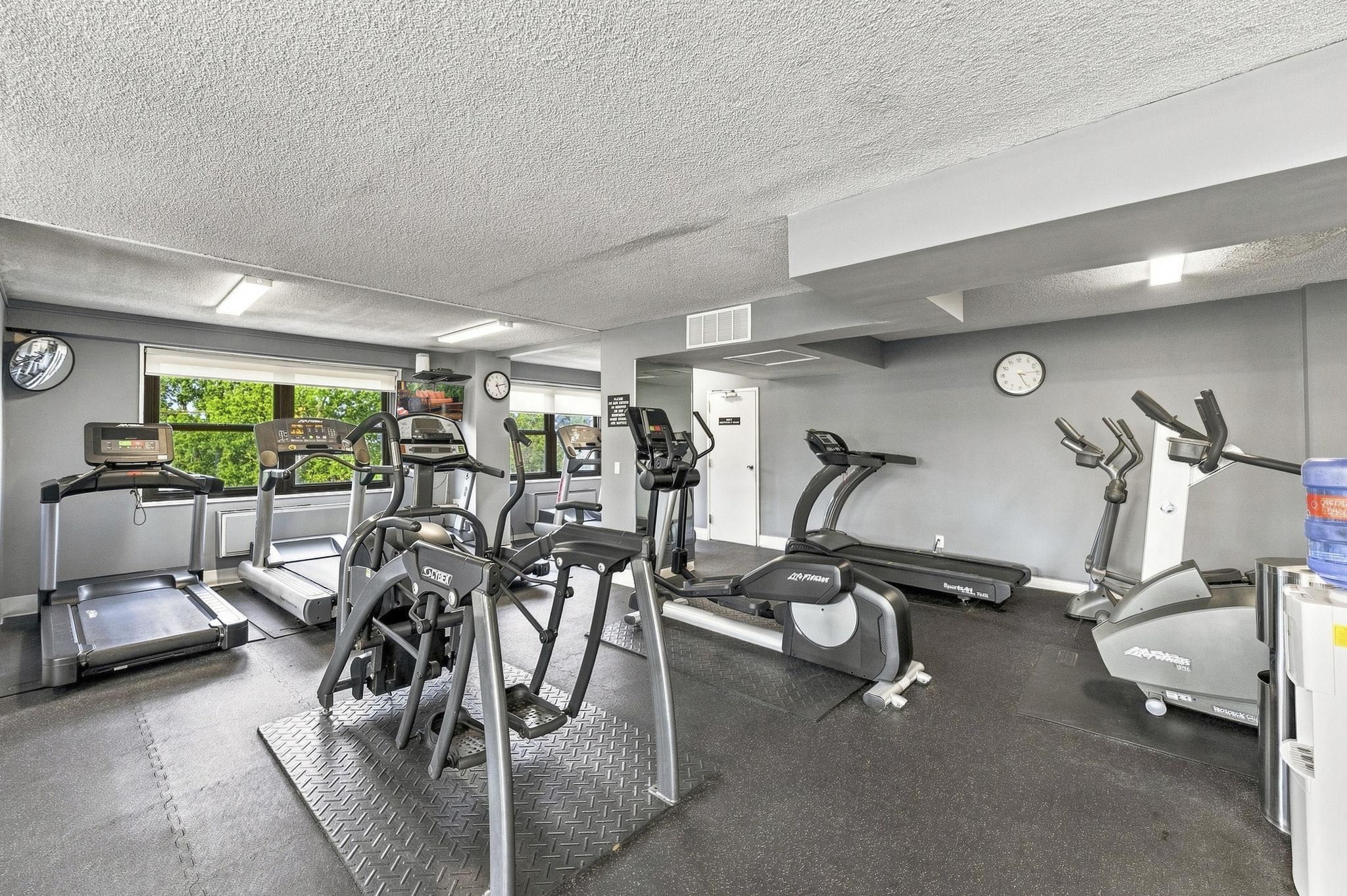 7855 BLVD EAST #20F