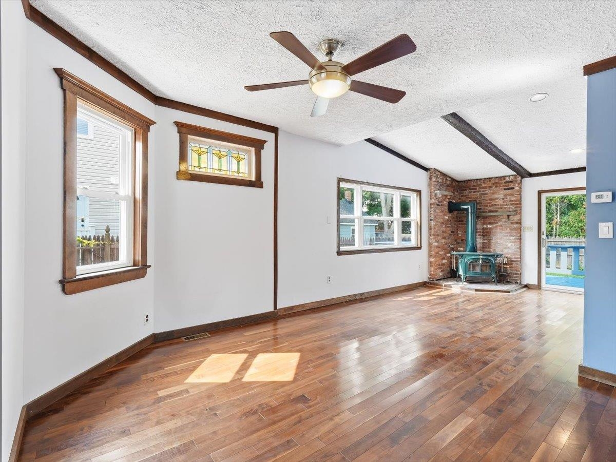 63 WASHINGTON AVE - Photo 5