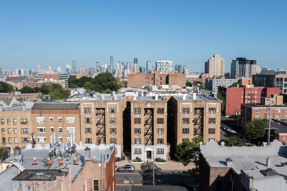 2672 JOHN F KENNEDY BLVD #Unit 402