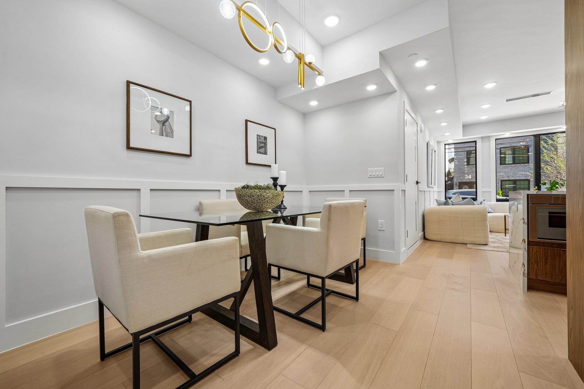 33 BLEECKER ST #1