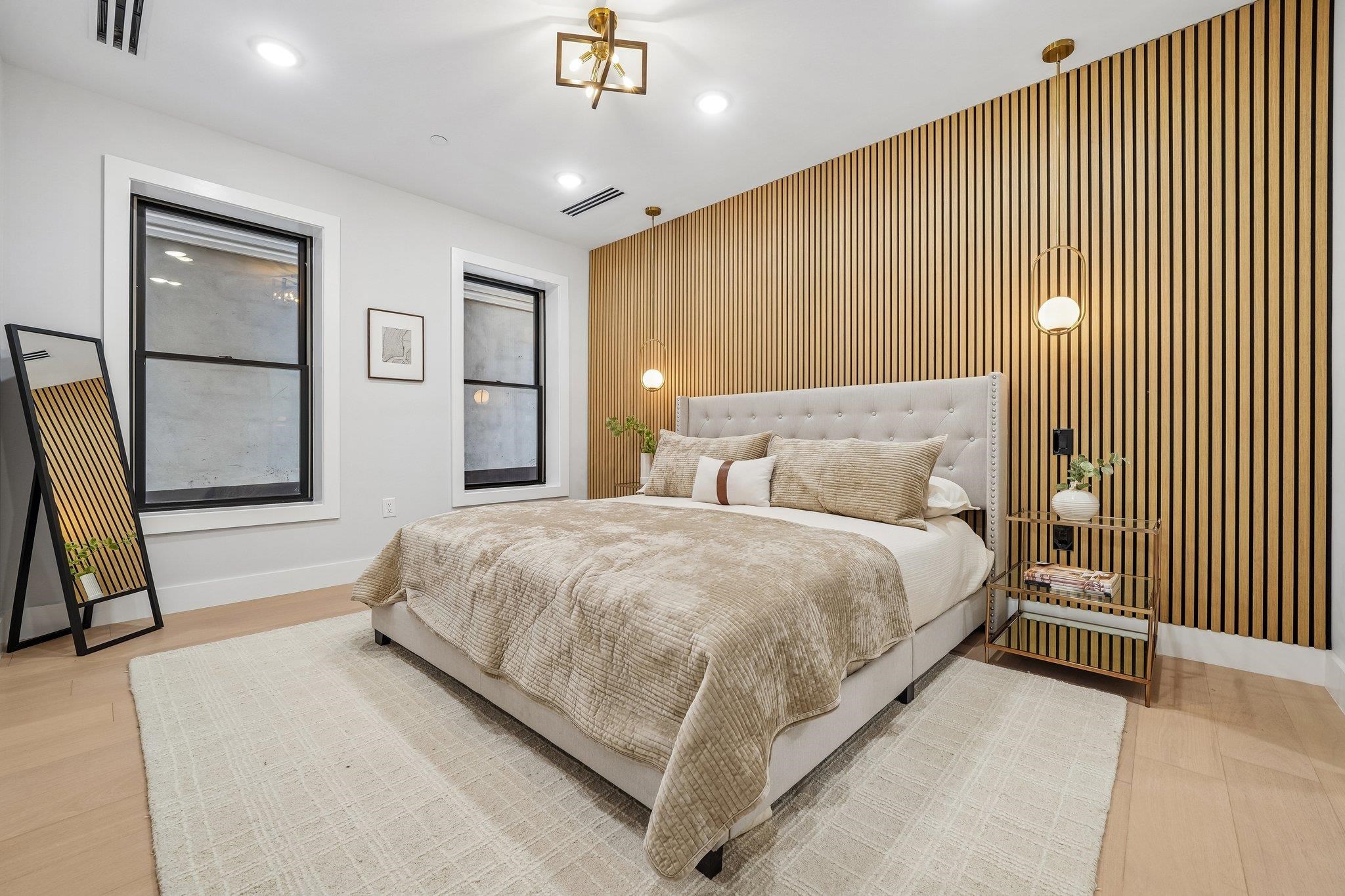 33 BLEECKER ST #1