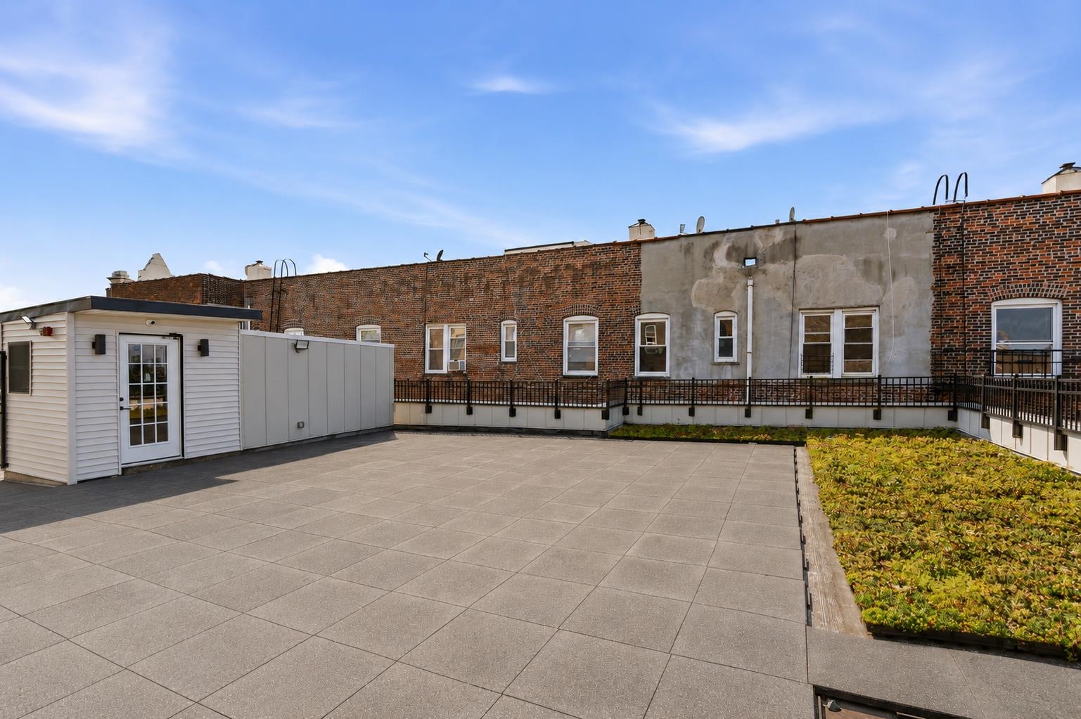 104 GLENWOOD AVE #004
