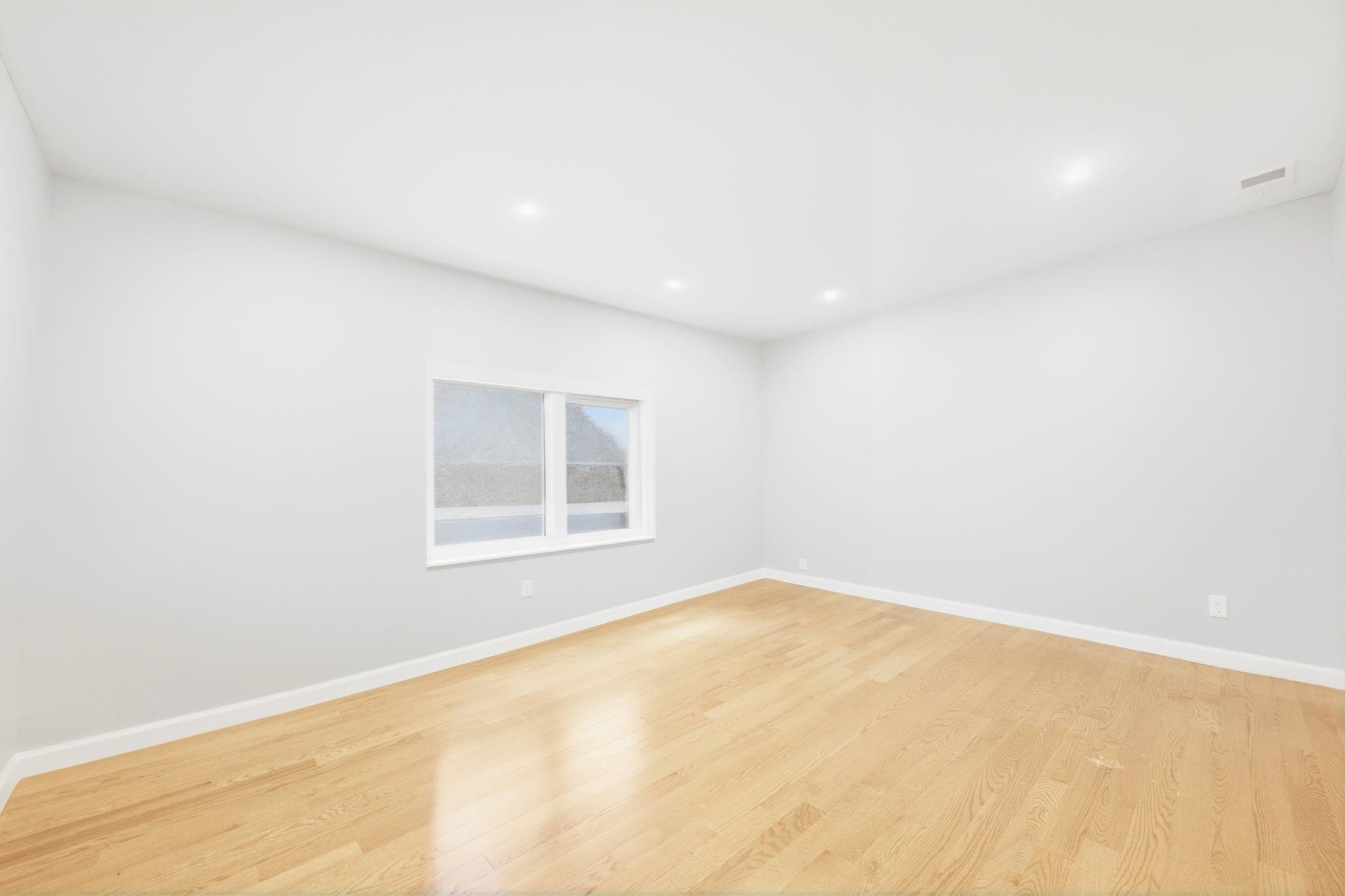 429 KENNEDY BLVD