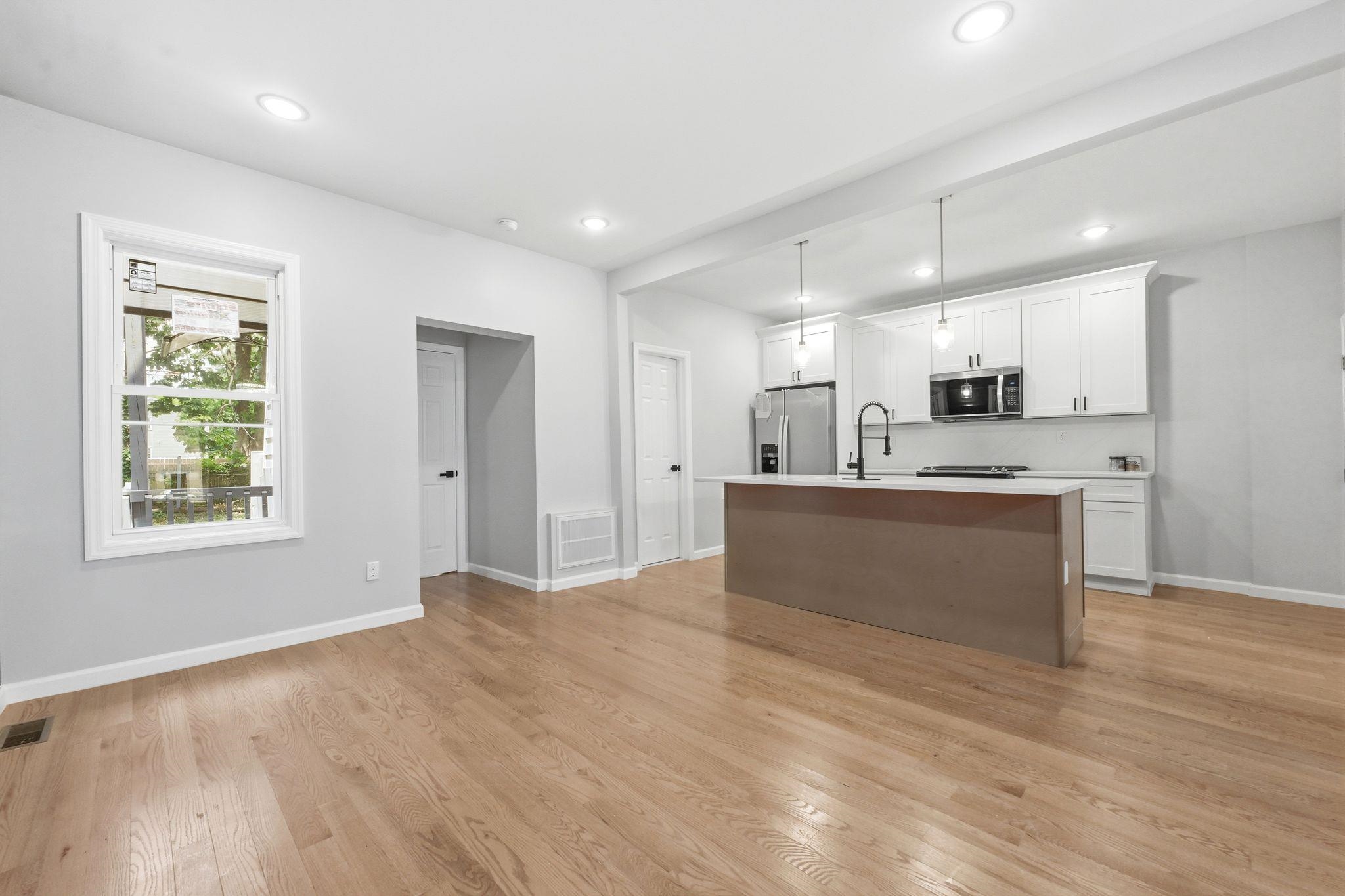 429 KENNEDY BLVD