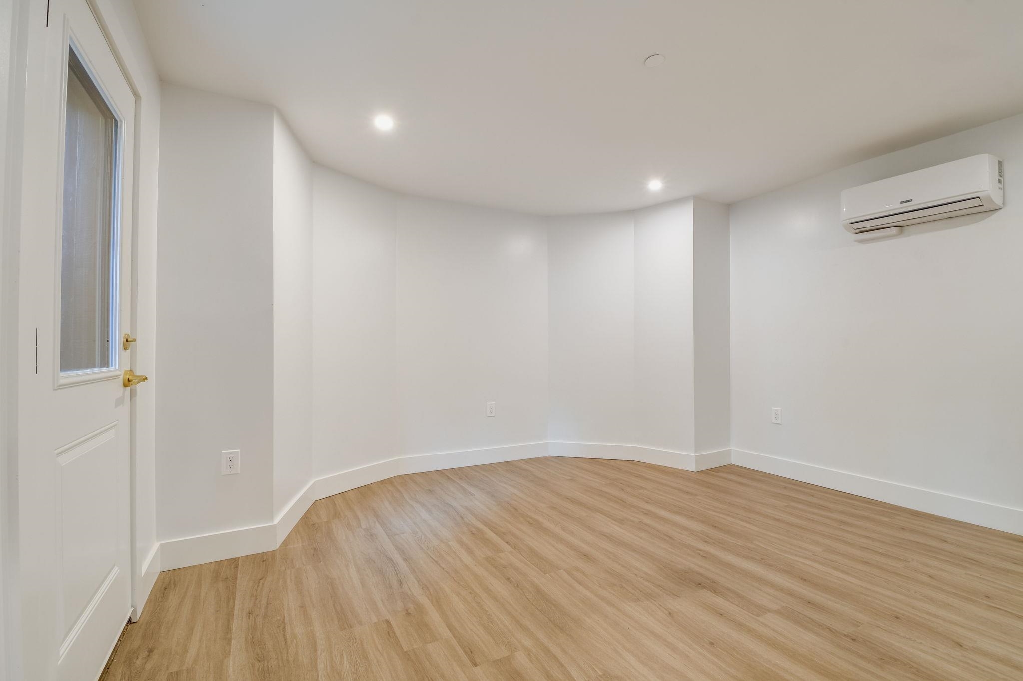 278 PACIFIC AVE #1