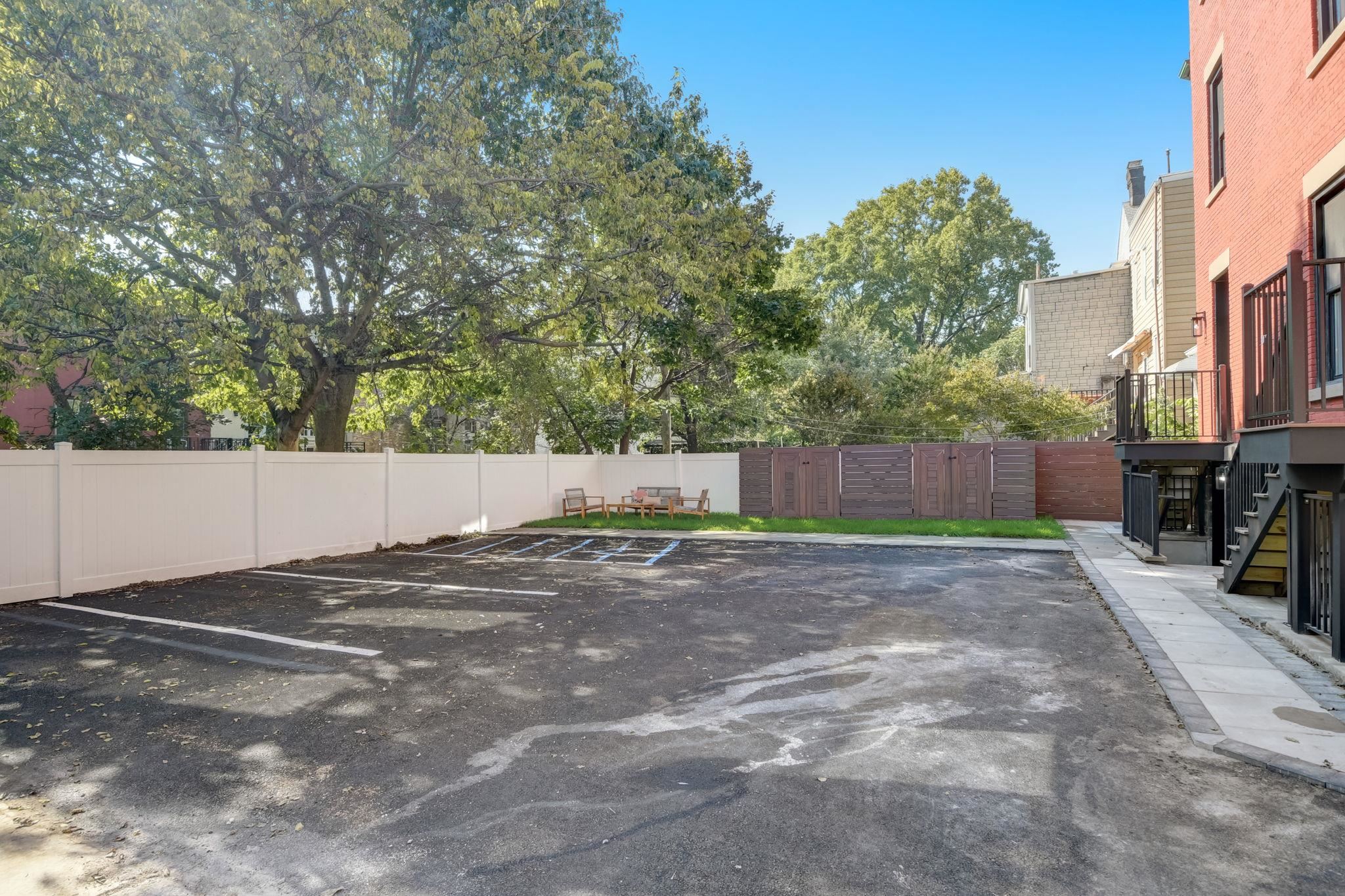 278 PACIFIC AVE #1