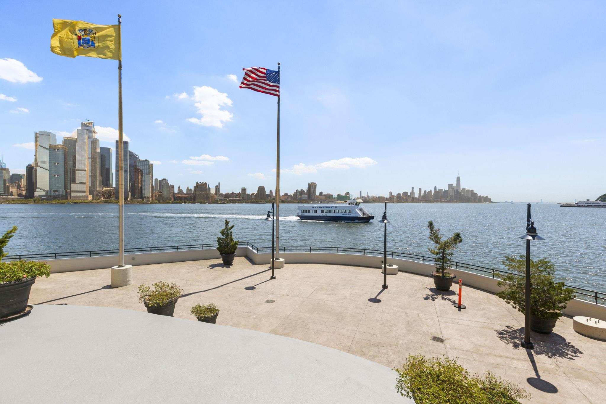 600 HARBOR BLVD #952