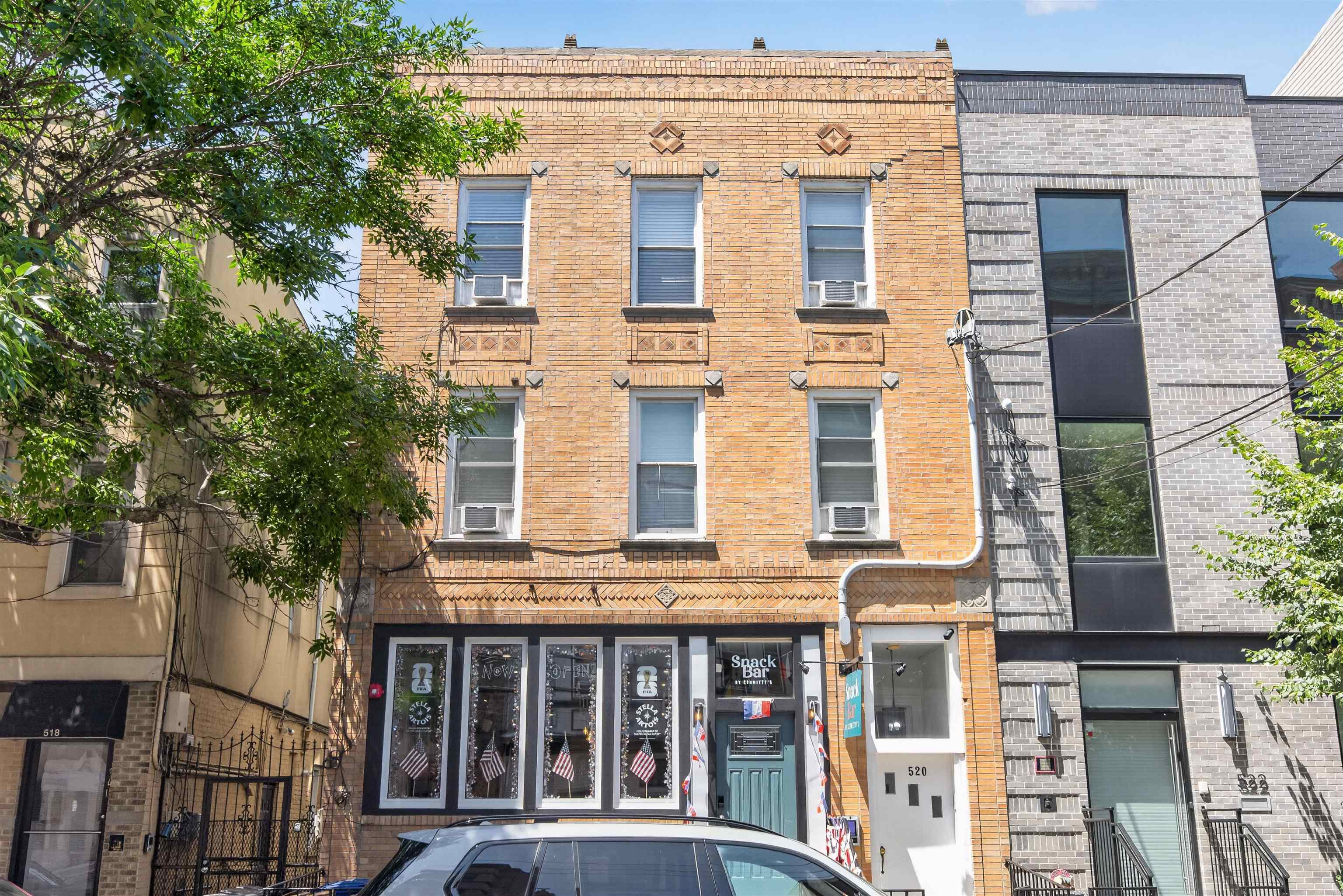 417 ADAMS ST #3L