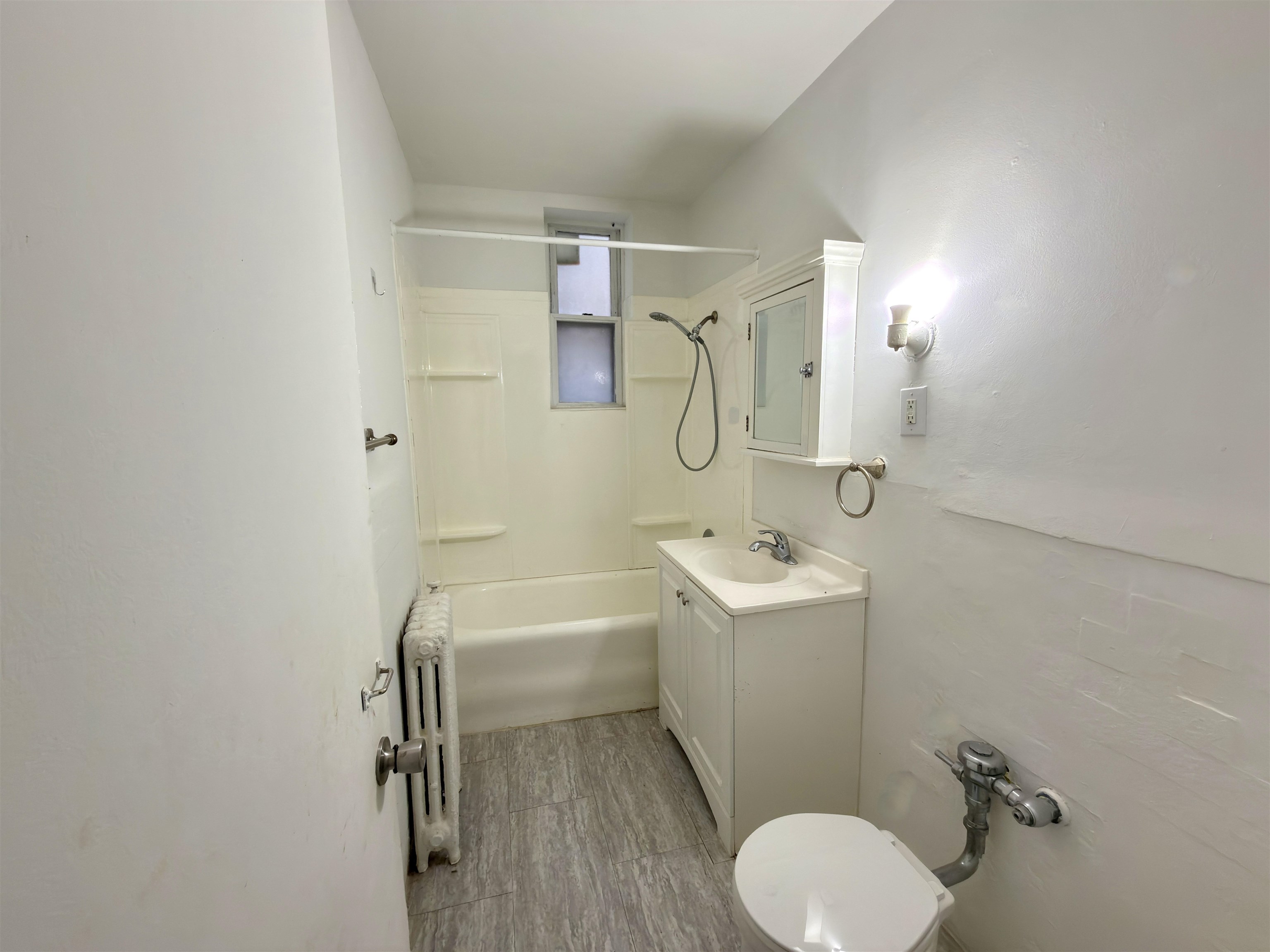 7435 BLVD EAST #39