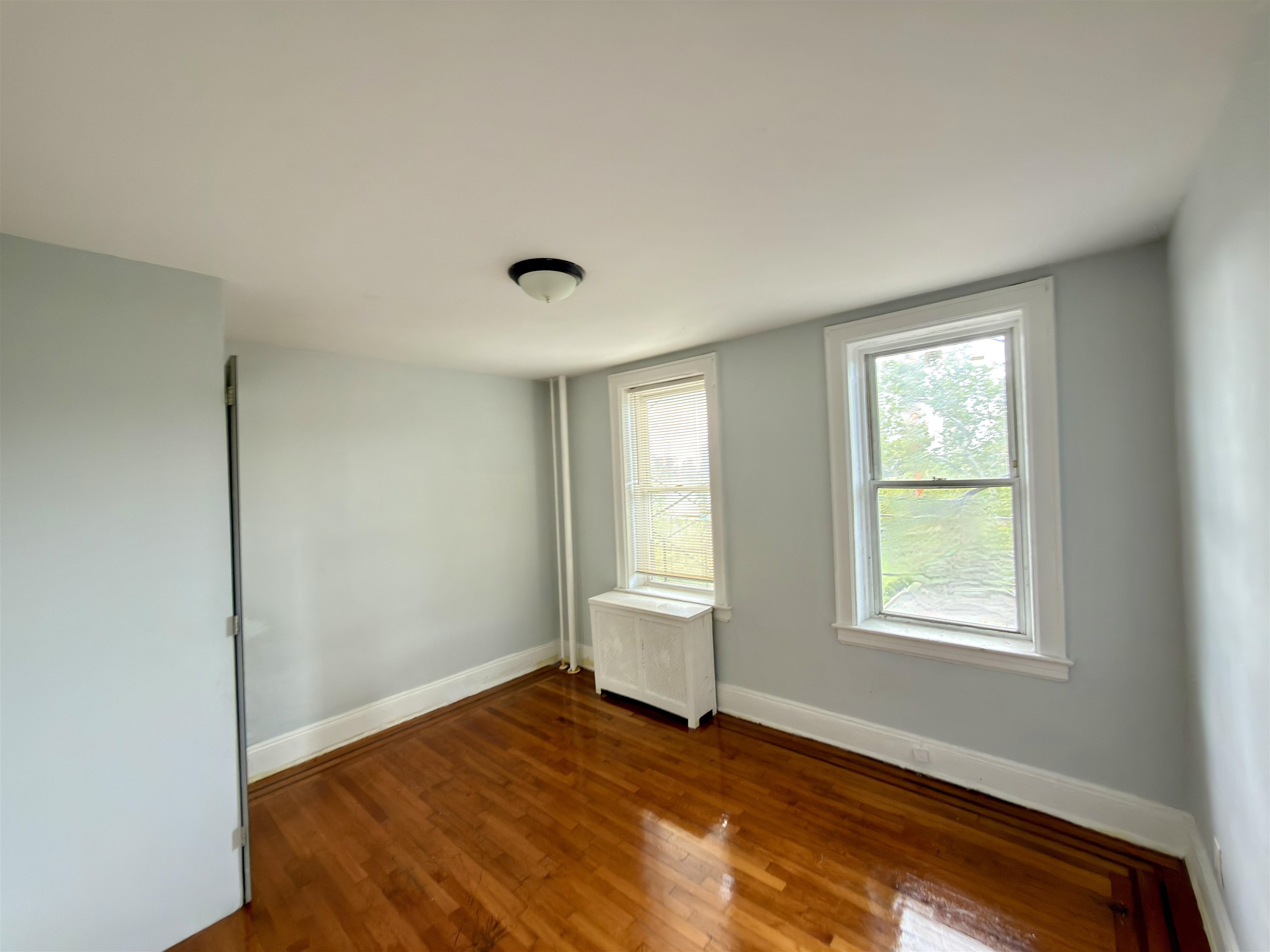 7435 BLVD EAST #39
