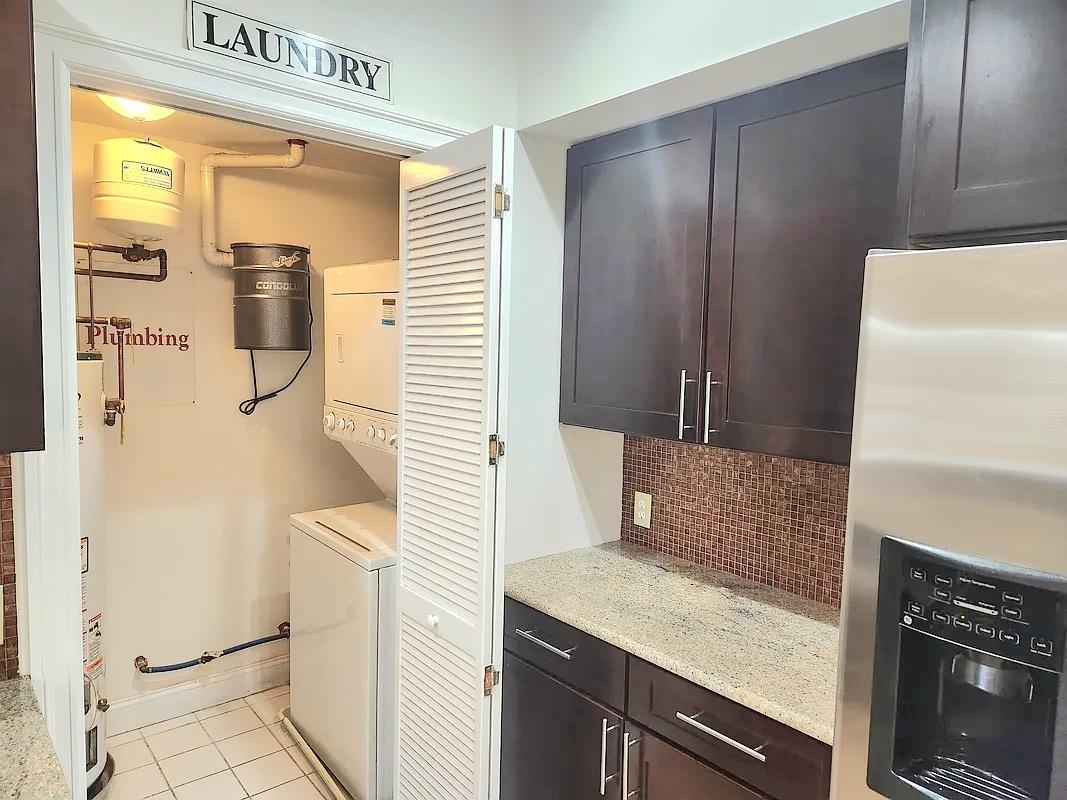 7716 KENNEDY BLVD #1E