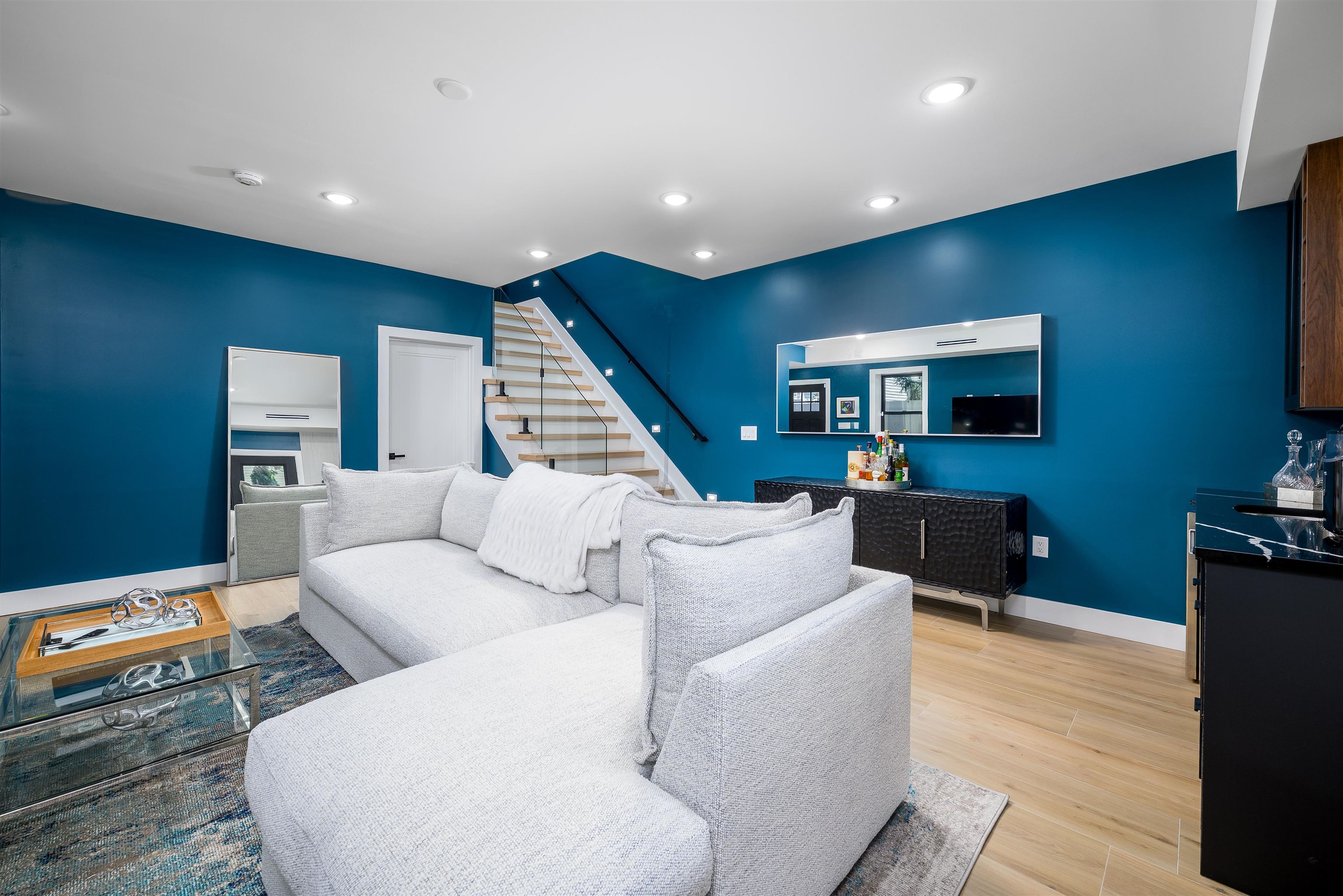 45 CHARLES ST #1