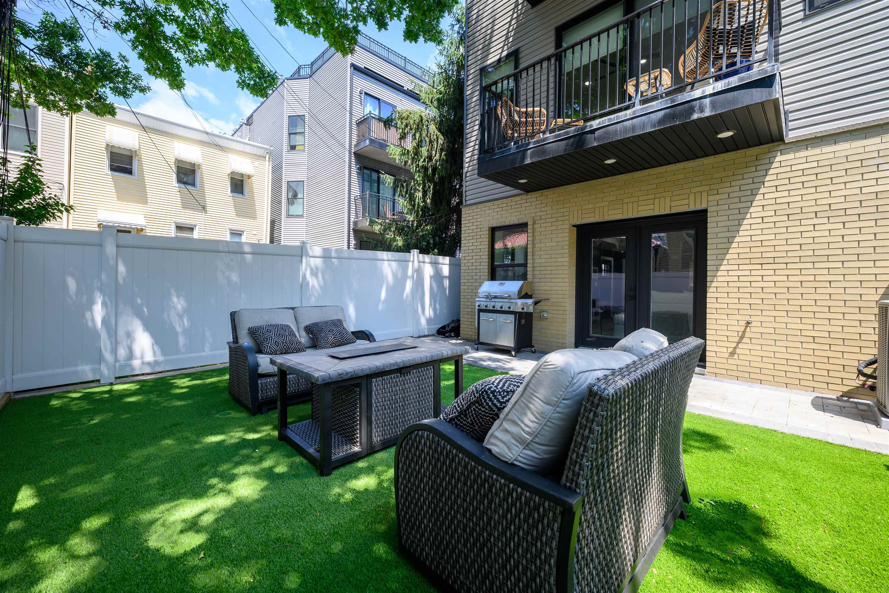 45 CHARLES ST #1