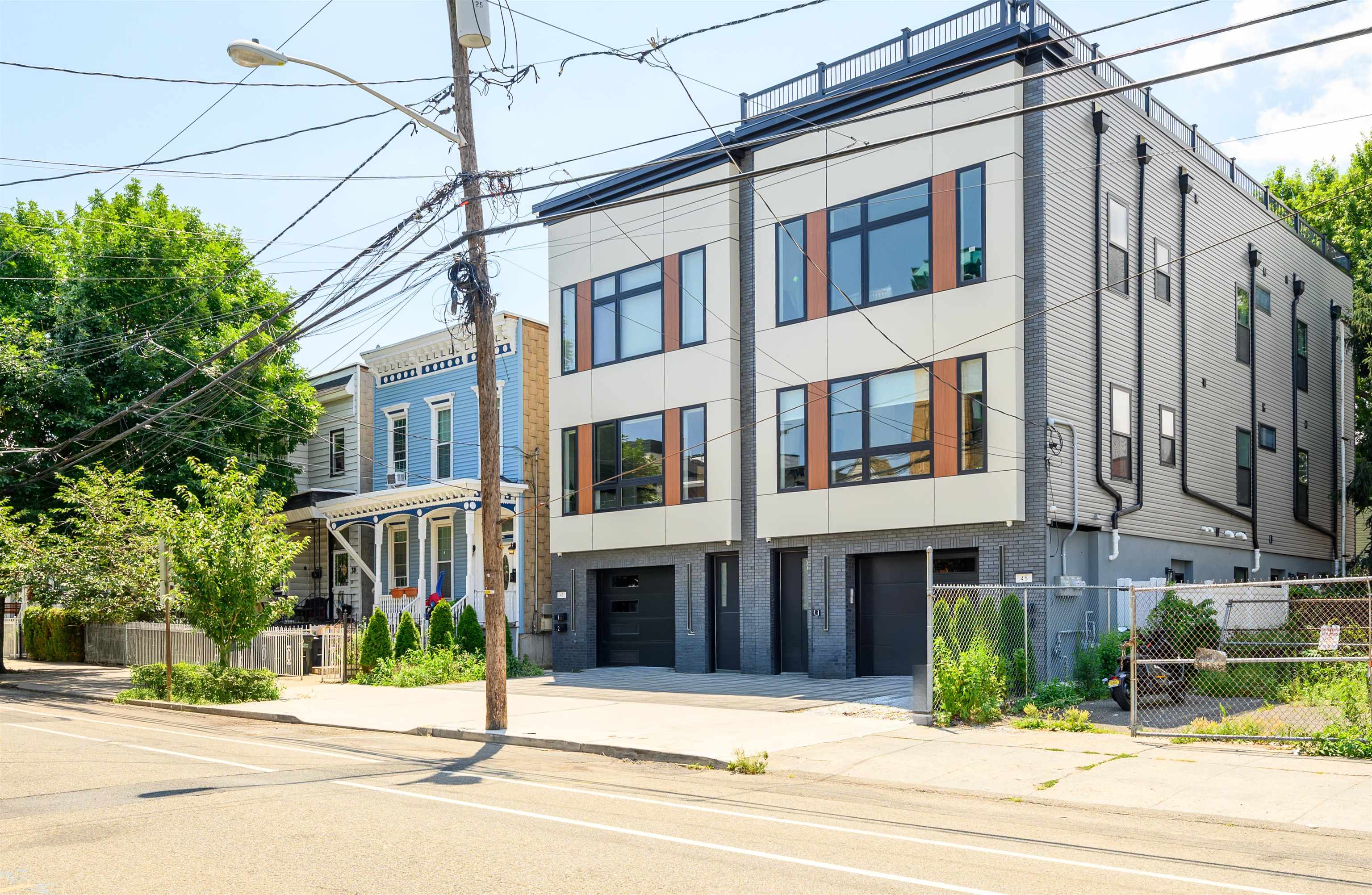 45 CHARLES ST #1
