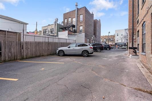 464 CENTRAL AVE #5A