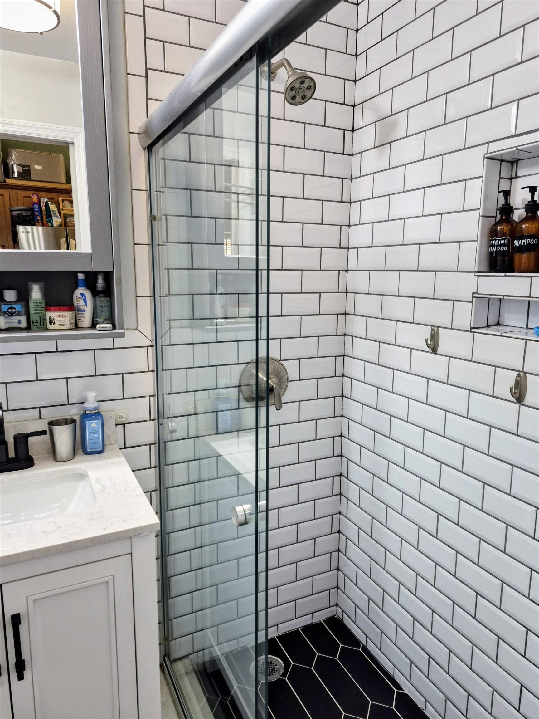 247 OGDEN AVE #2R