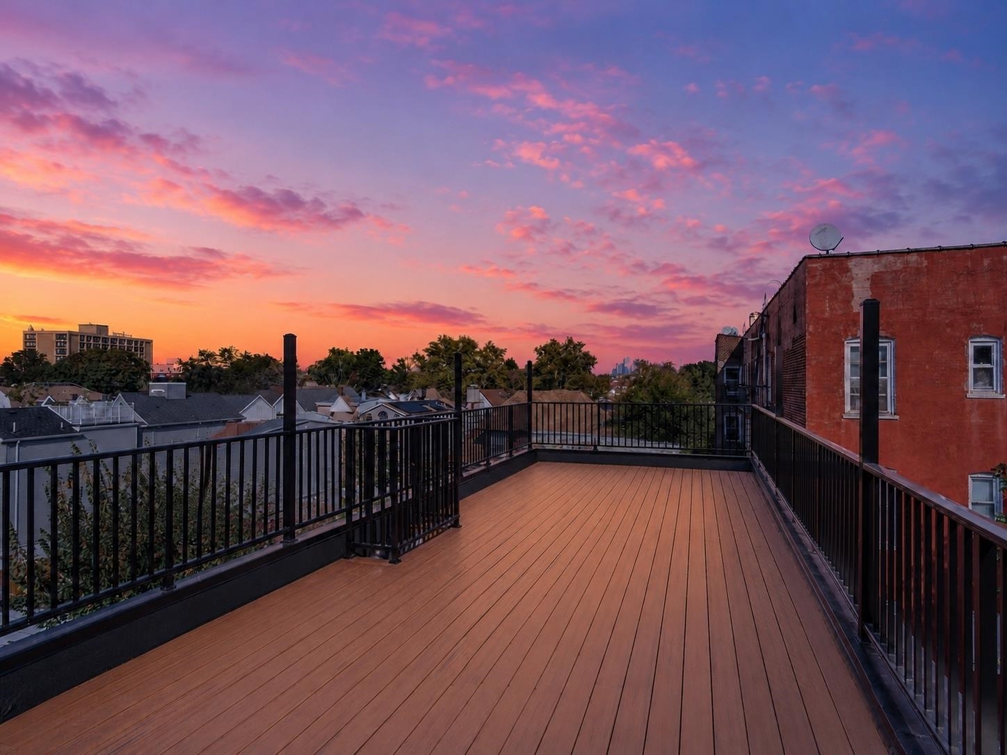 20 VAN NOSTRAND AVE #2