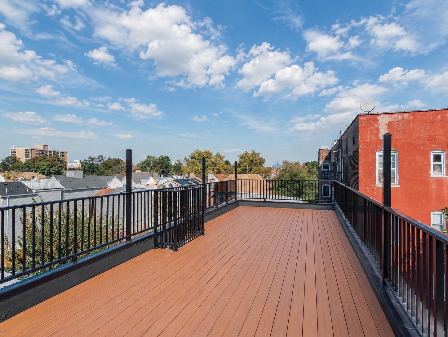 20 VAN NOSTRAND AVE #2