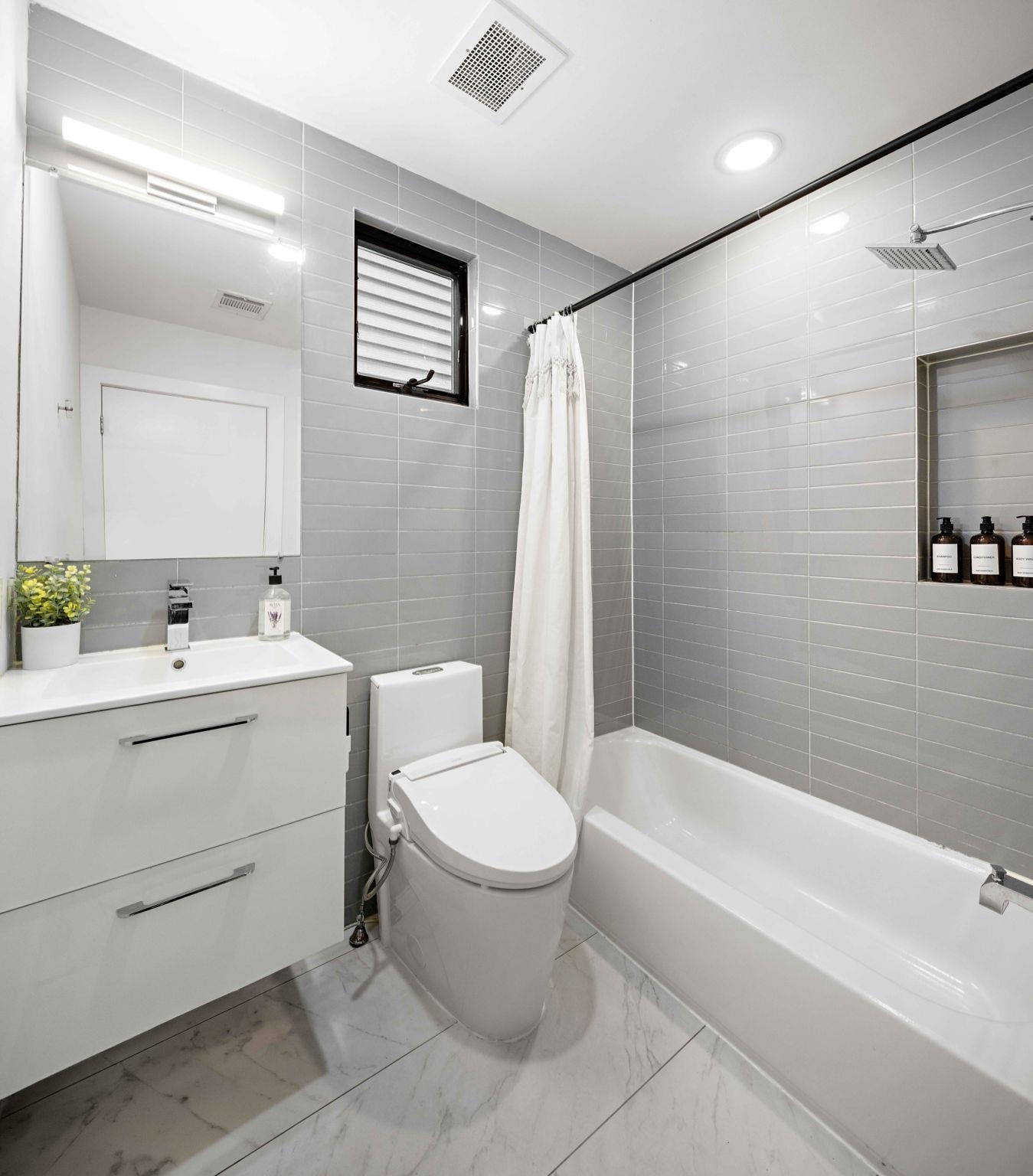 20 JEWETT AVE #1