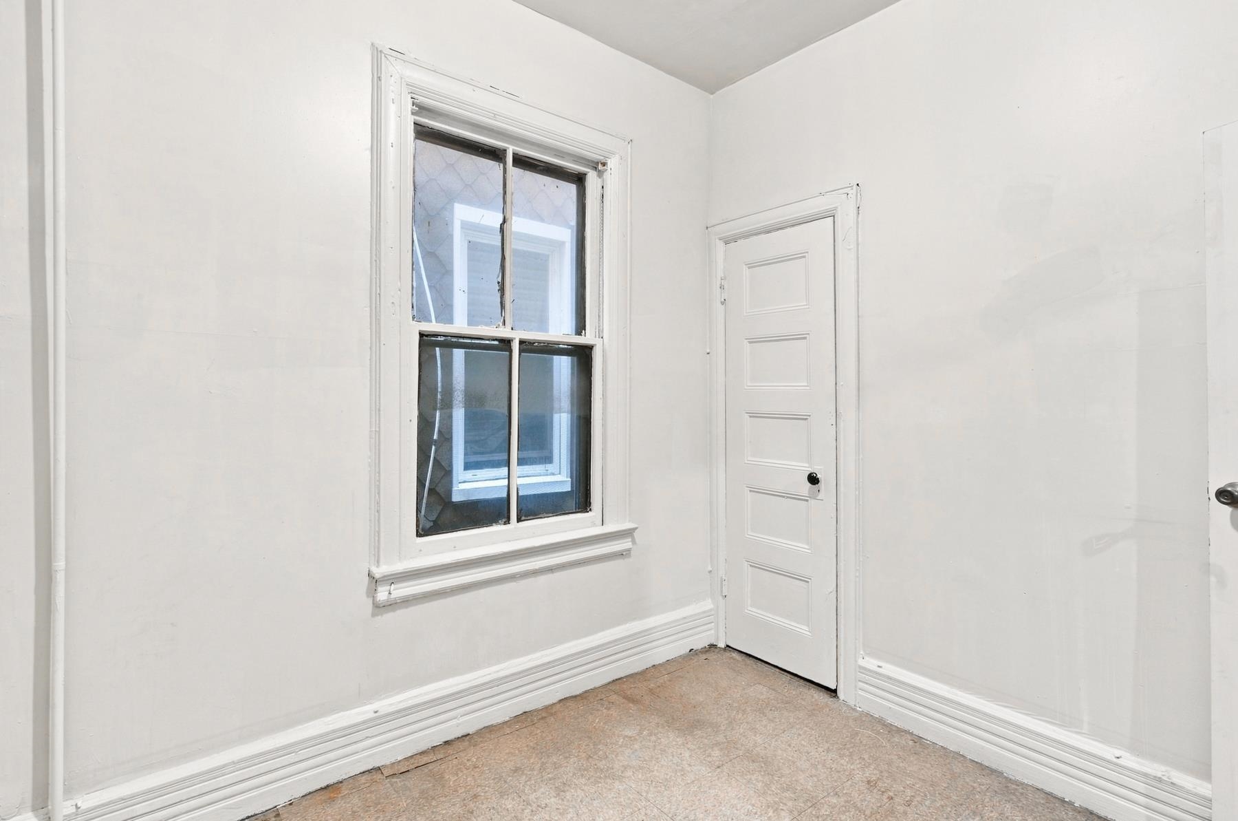 102 CLAREMONT AVE