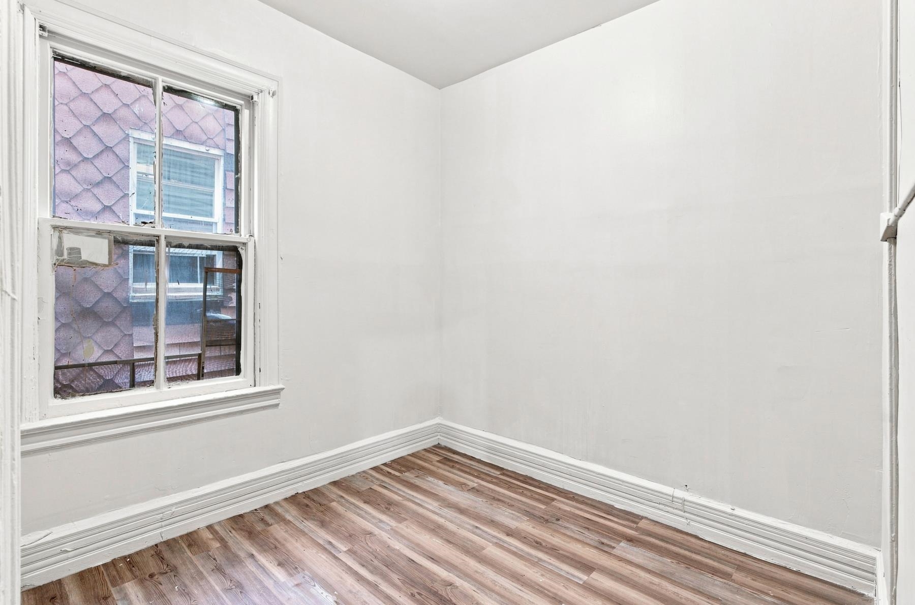 102 CLAREMONT AVE