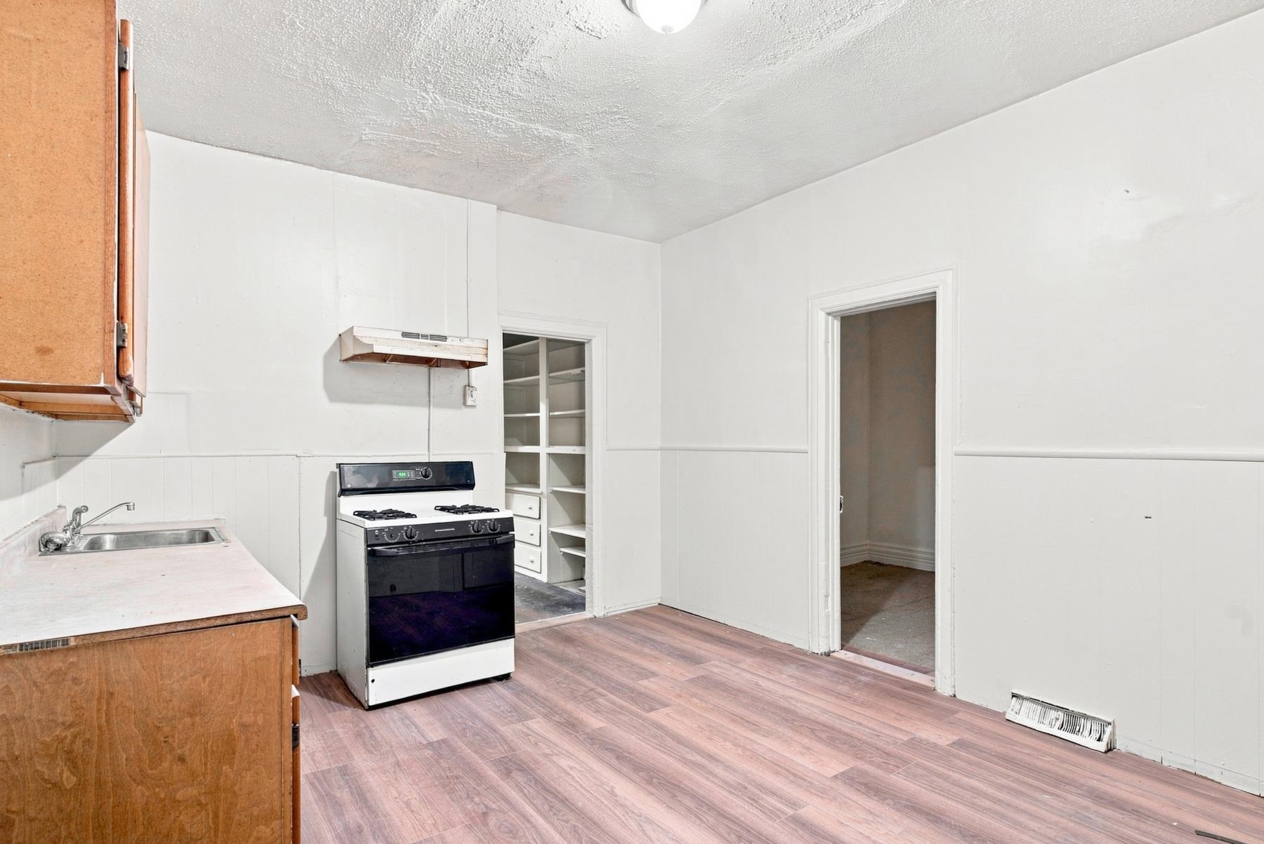 102 CLAREMONT AVE