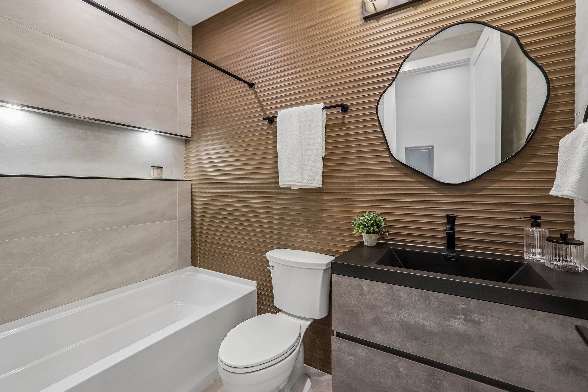 78 ZABRISKIE ST #3