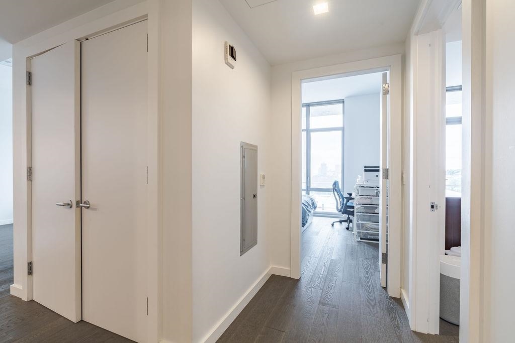 320 ADOLPHUS AVE #503