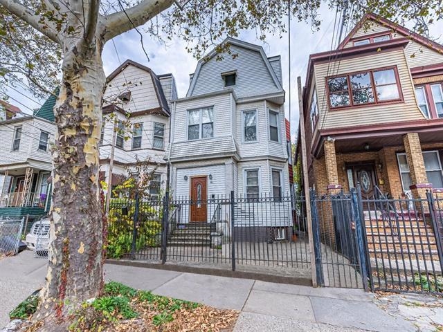 34 WEGMAN PARKWAY