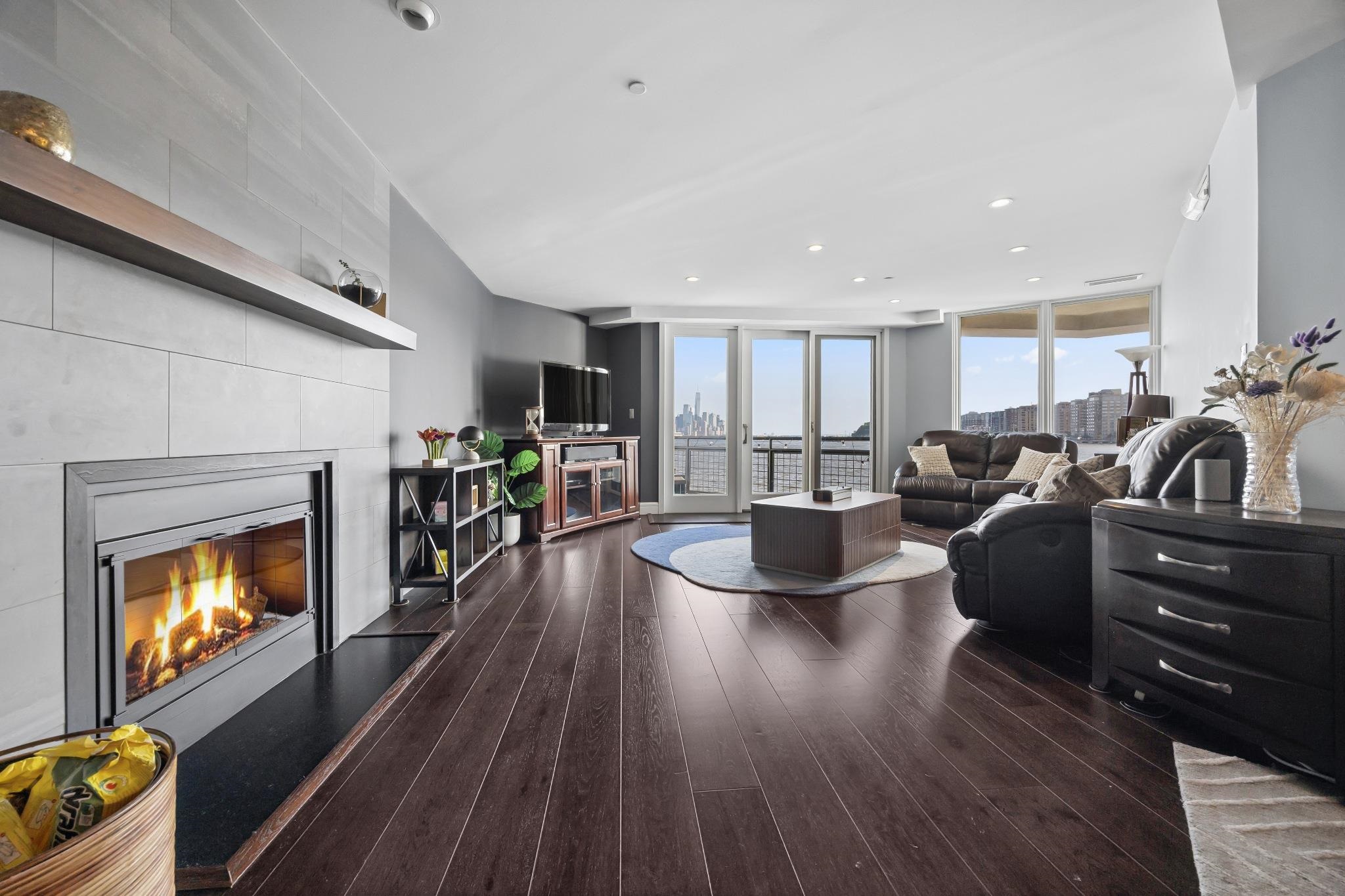 600 HARBOR BLVD - Photo 3
