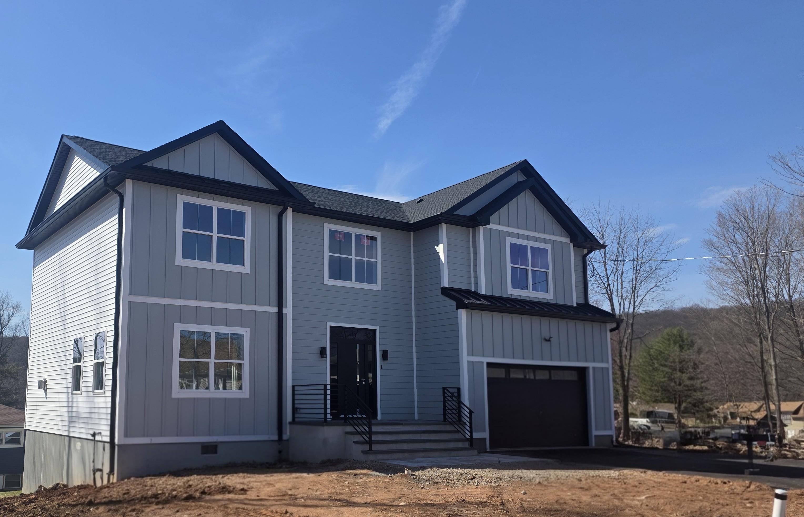 15 WALKER AVE - Photo 2