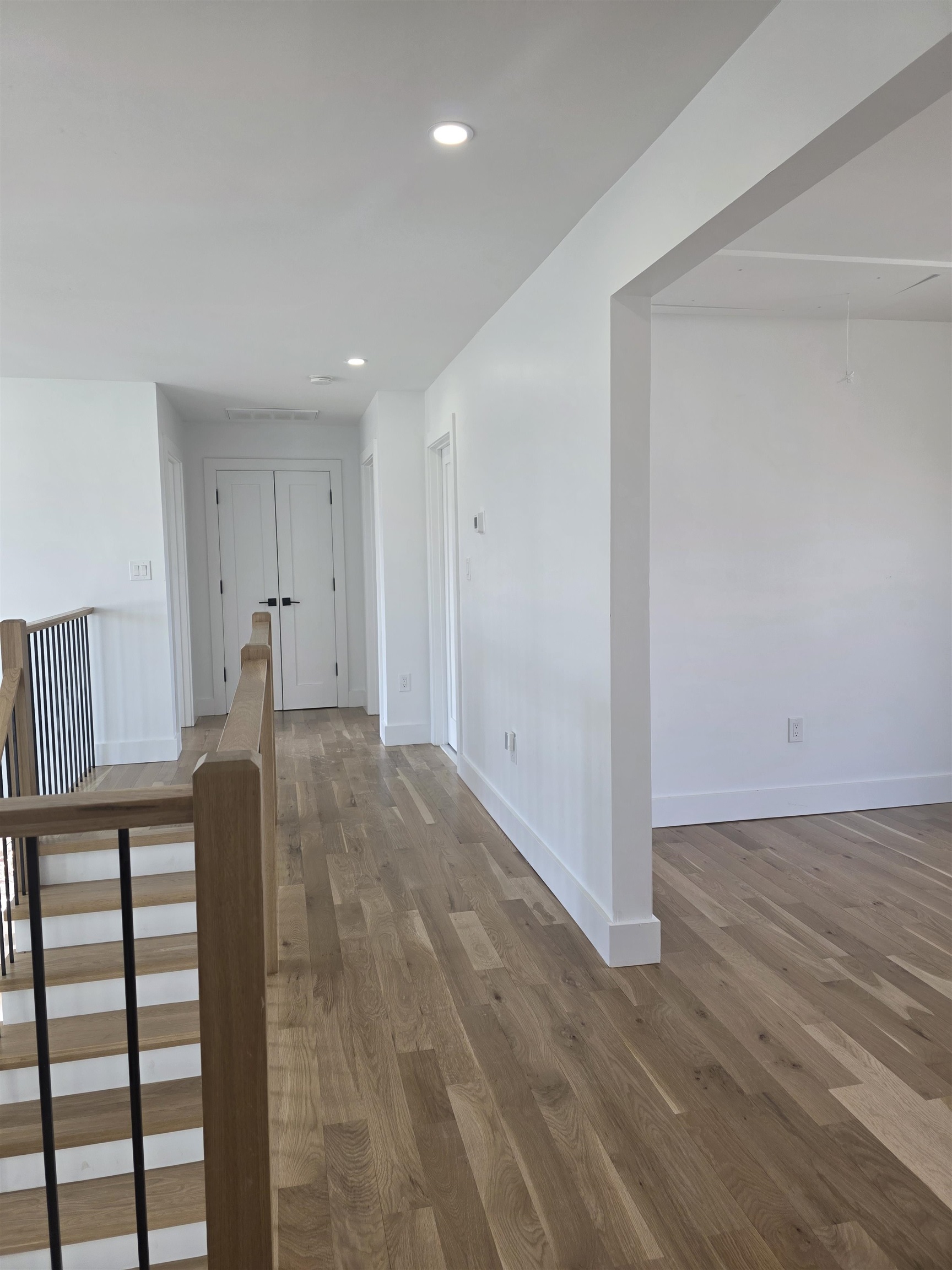 15 WALKER AVE