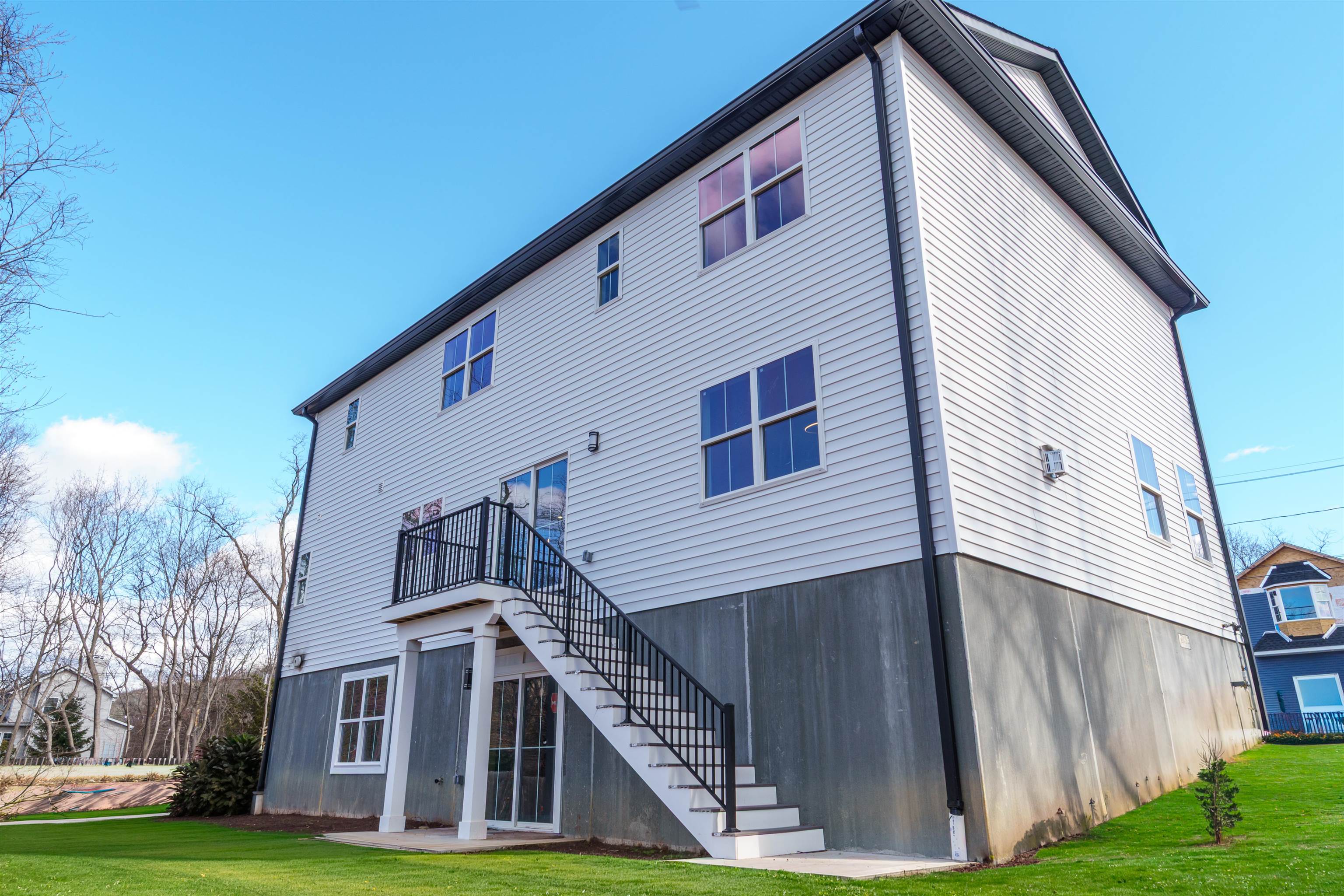 15 WALKER AVE - Photo 3