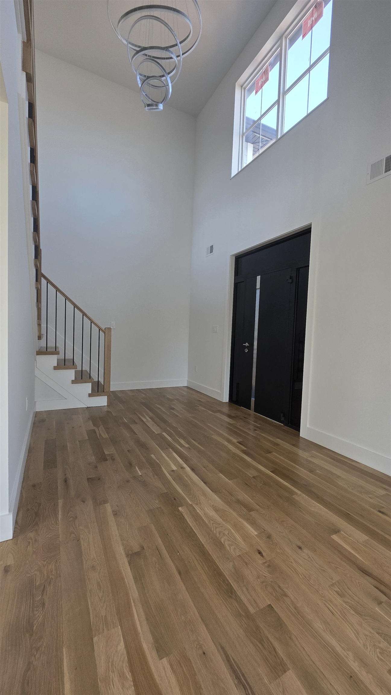 15 WALKER AVE