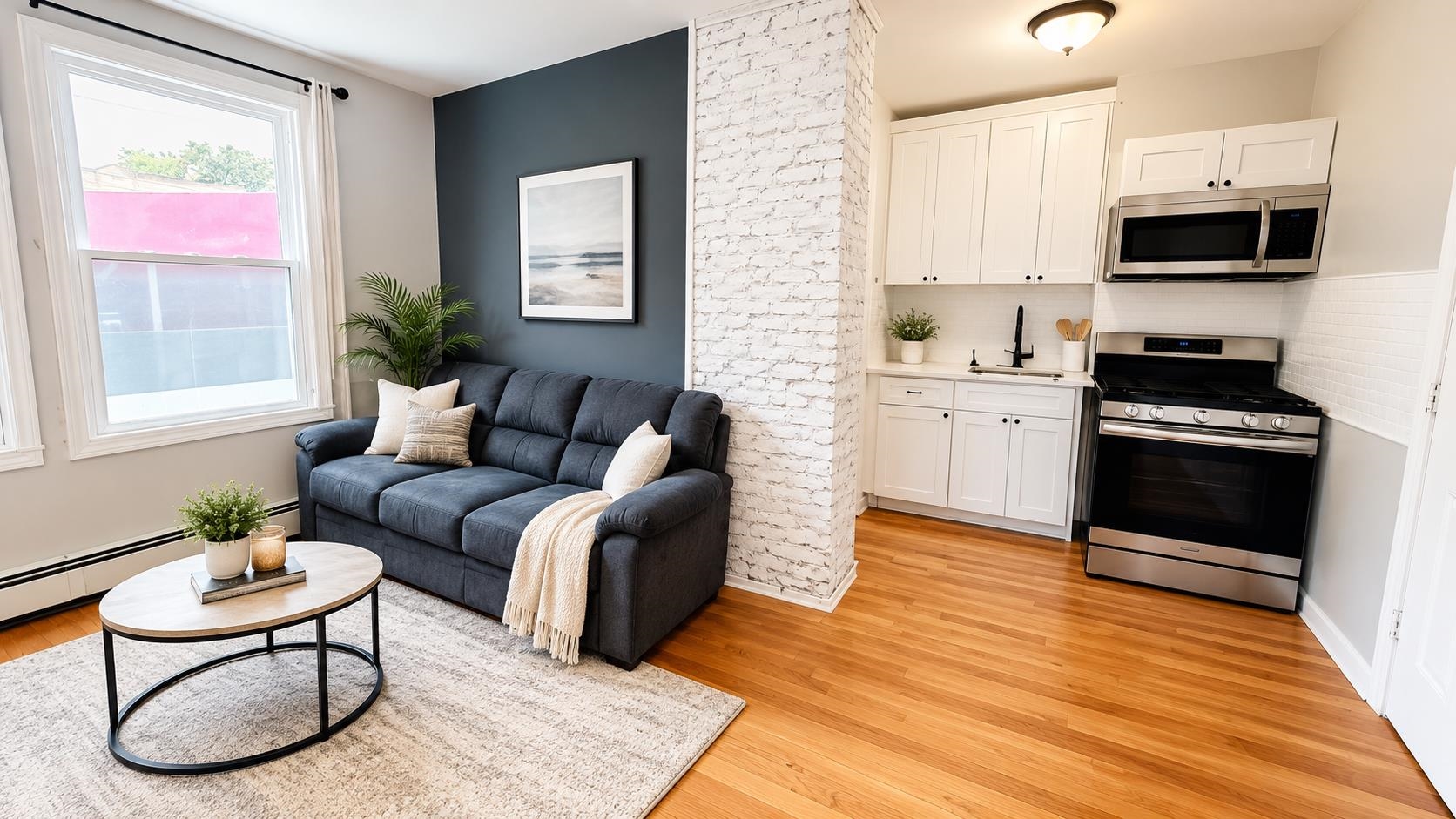 305 CATOR AVE - Photo 3
